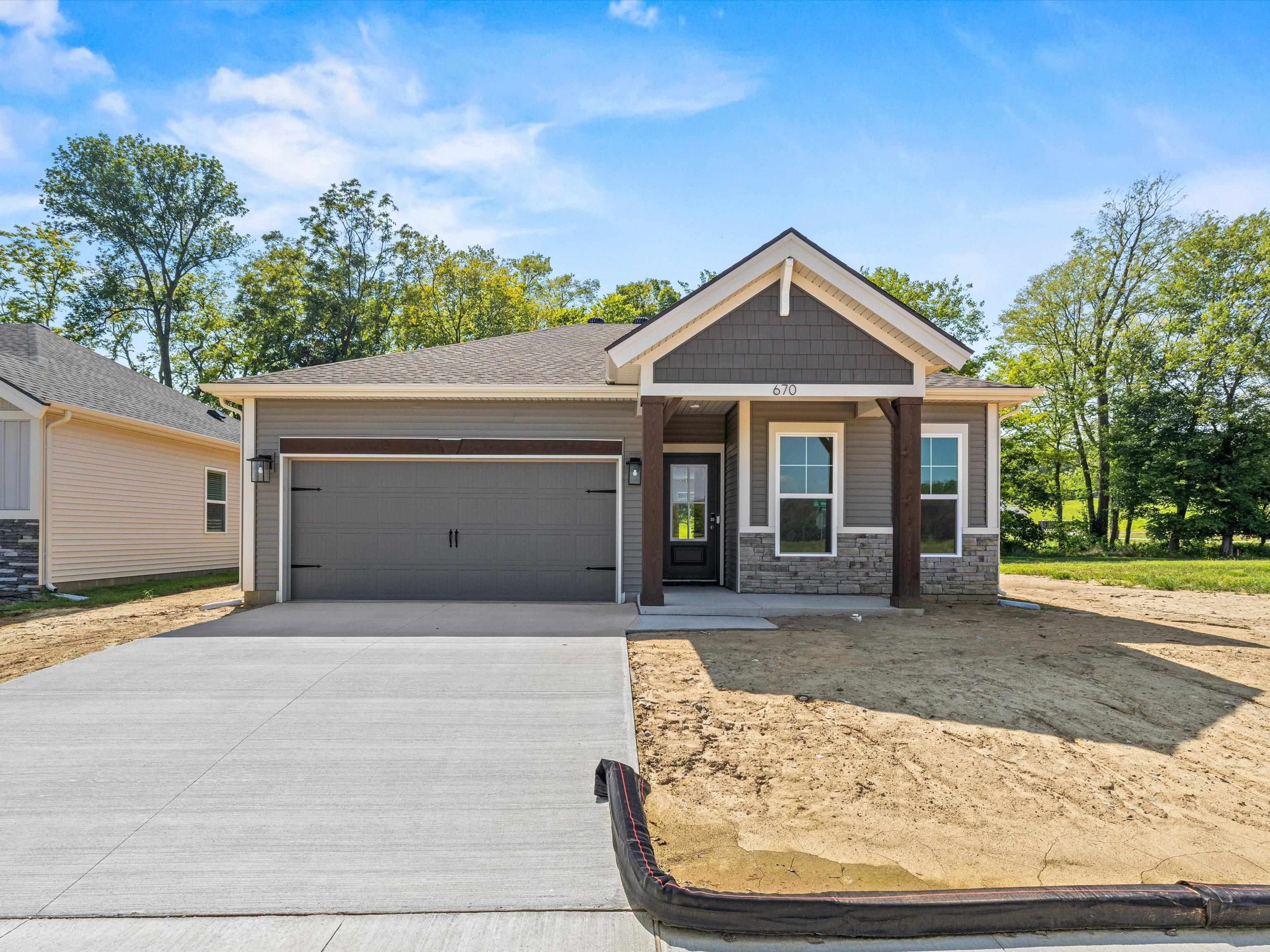 670 Alabaster Lane, Owensboro, Kentucky 42301, 3 Bedrooms Bedrooms, ,2 BathroomsBathrooms,Single Family Residence,For Sale,Alabaster Lane,90331