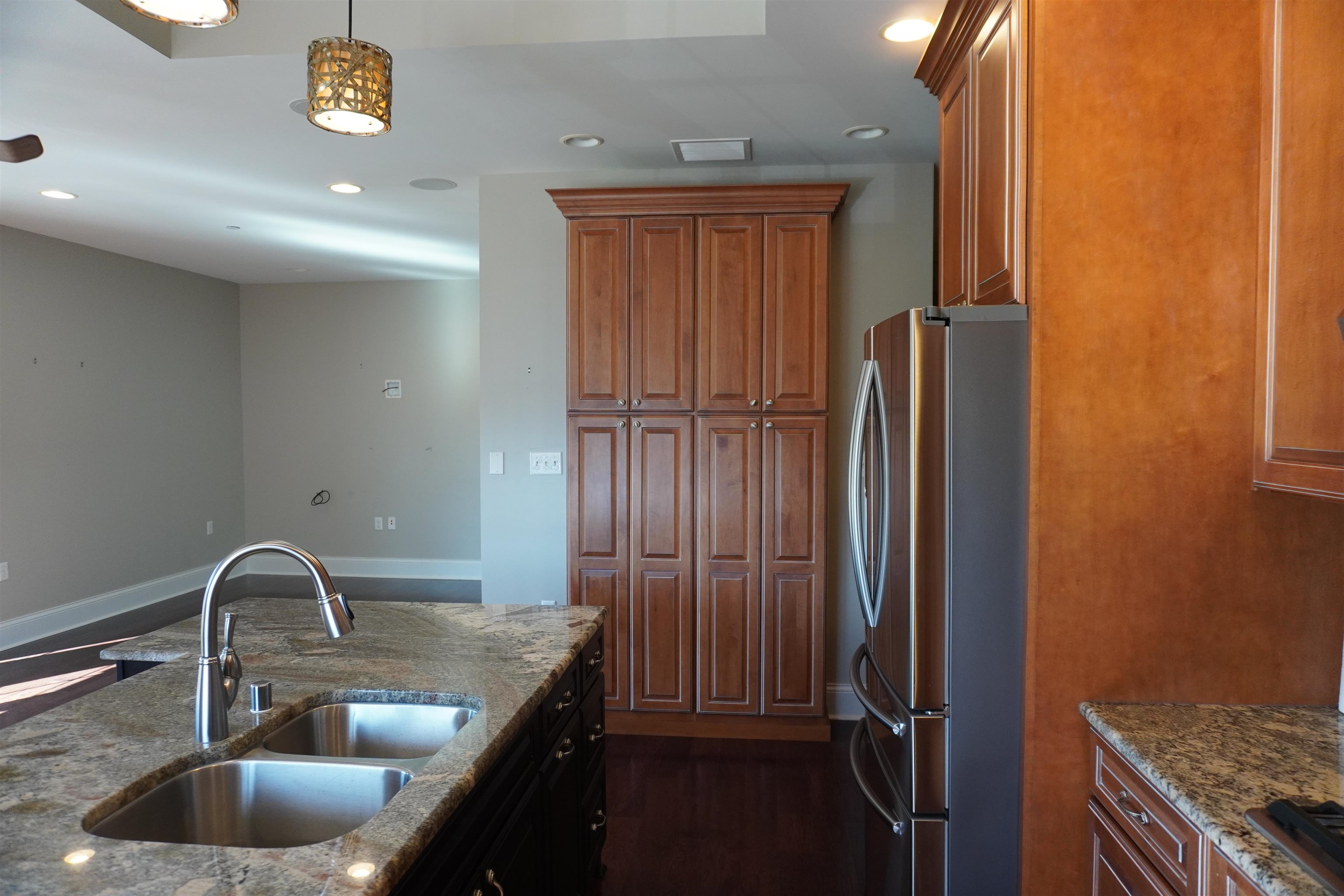 201 3B St Ann Street, Owensboro, Kentucky 42301, 2 Bedrooms Bedrooms, ,2 BathroomsBathrooms,Condominium,For Sale,St Ann Street,90333