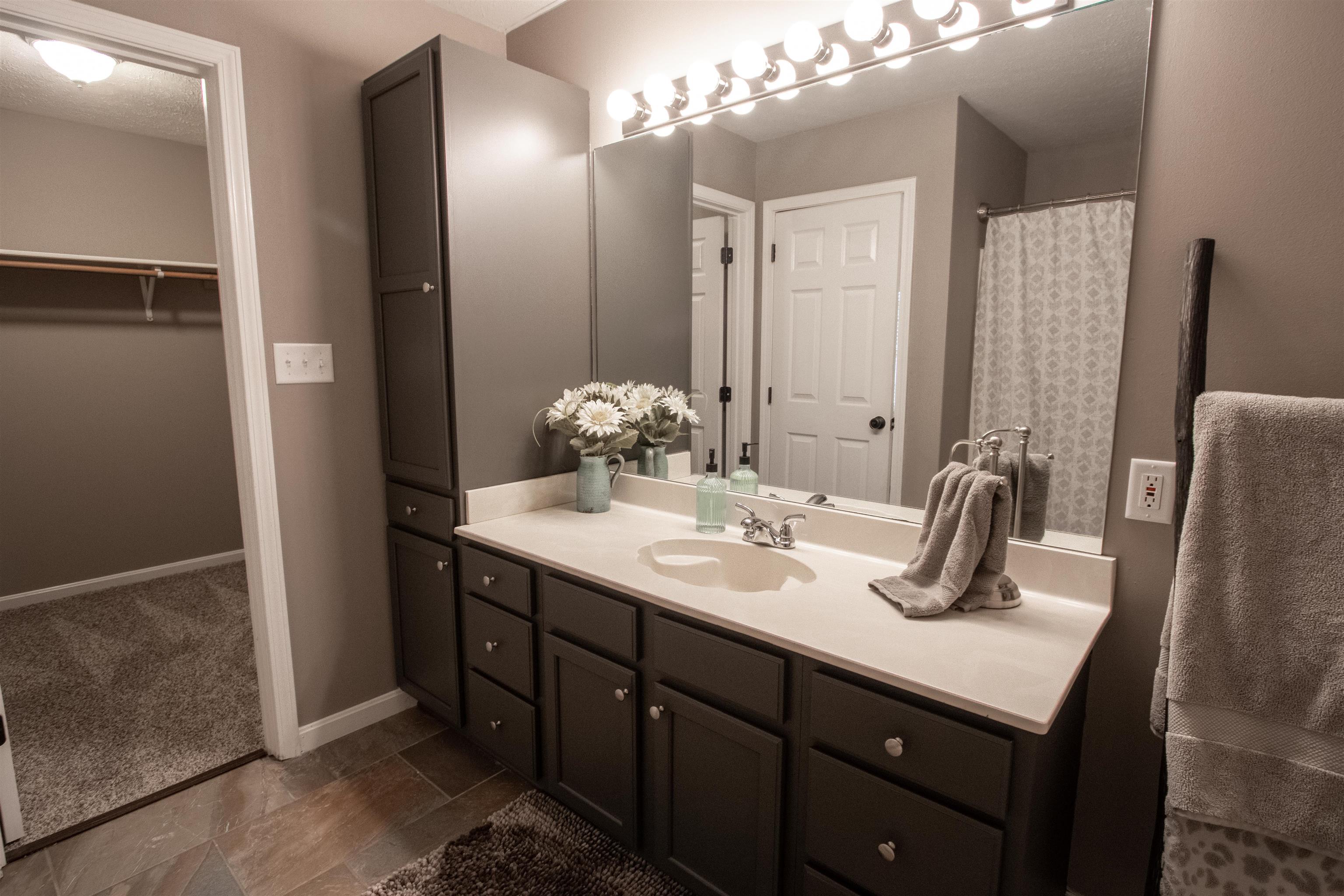 204 Locust Grove Rd, Utica, Kentucky 42376, 3 Bedrooms Bedrooms, ,2 BathroomsBathrooms,Single Family Residence,For Sale,Locust Grove Rd,90334