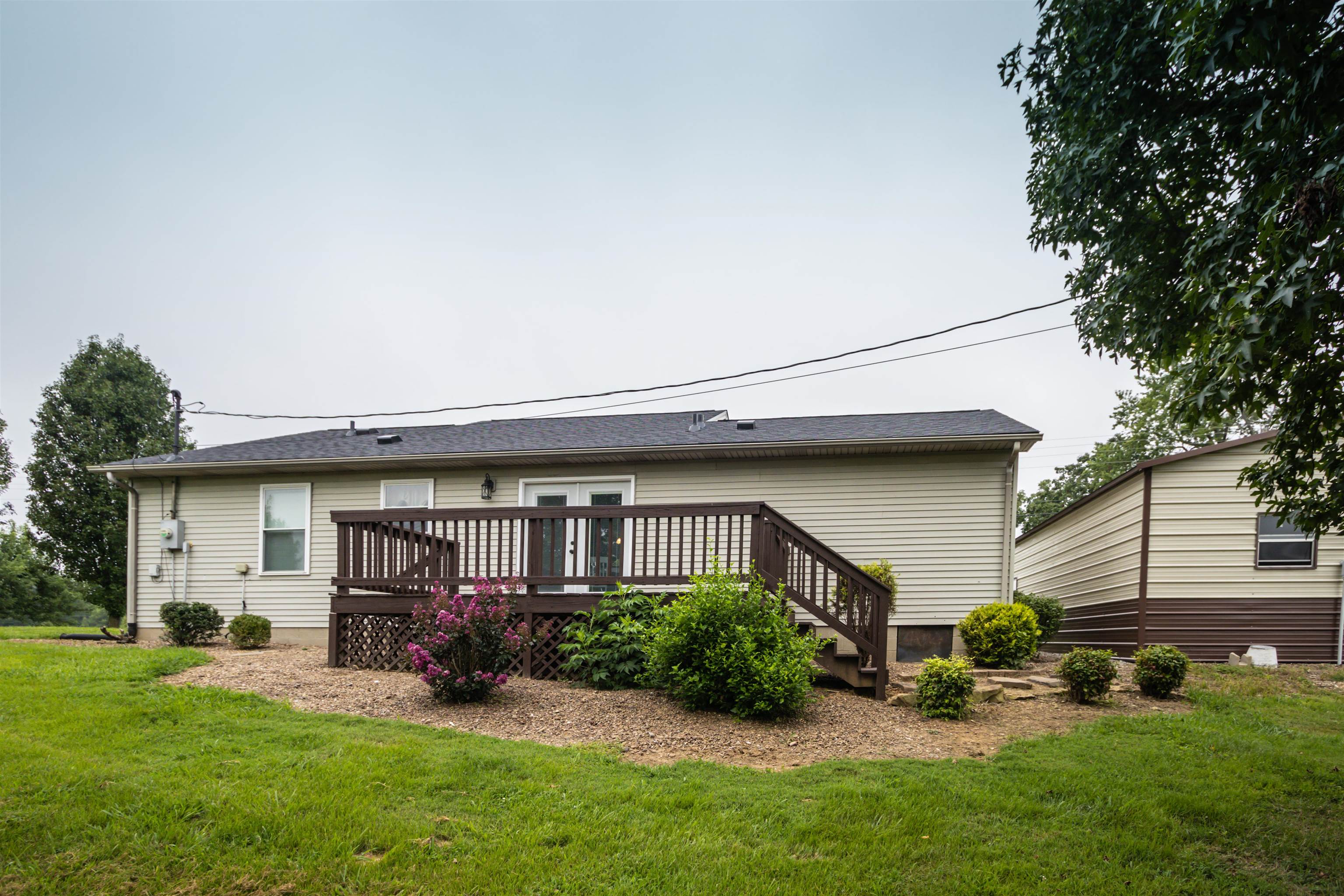 204 Locust Grove Rd, Utica, Kentucky 42376, 3 Bedrooms Bedrooms, ,2 BathroomsBathrooms,Single Family Residence,For Sale,Locust Grove Rd,90334