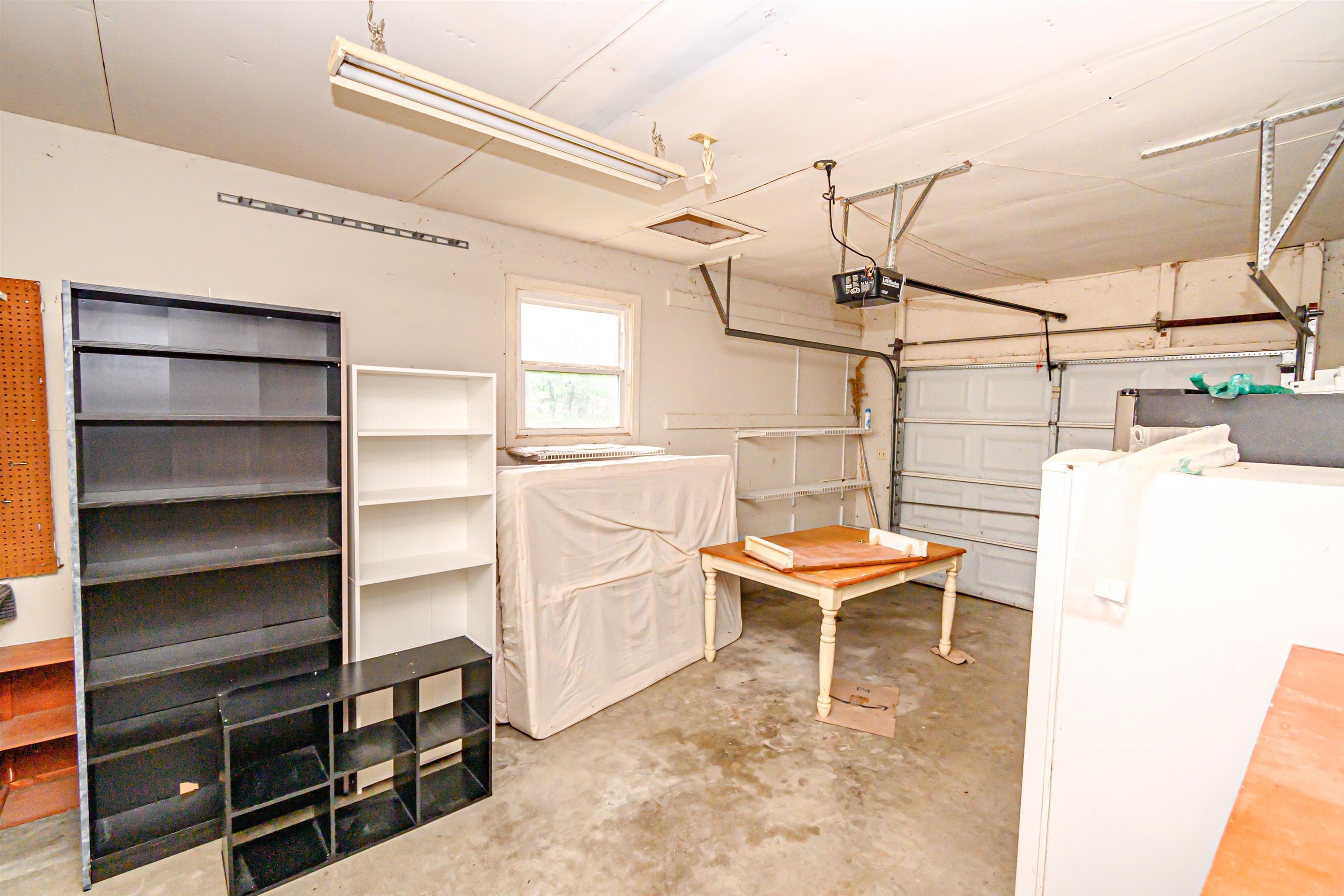 3726 Bordeaux Loop North, Owensboro, Kentucky 42303, 3 Bedrooms Bedrooms, ,2 BathroomsBathrooms,Single Family Residence,For Sale,Bordeaux Loop North,90335