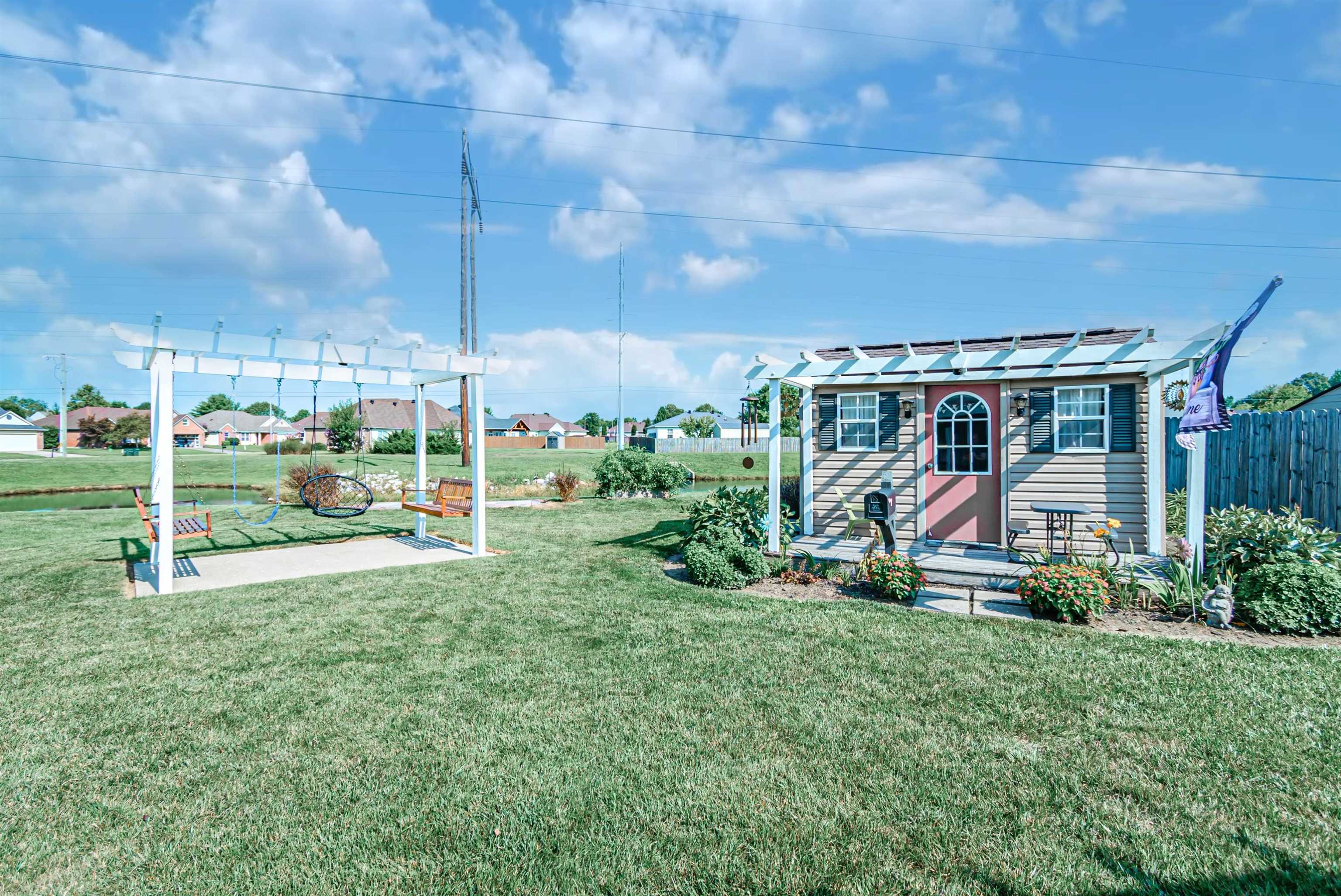 2317 Trails Lake Garden, Owensboro, Kentucky 42303, 3 Bedrooms Bedrooms, ,2 BathroomsBathrooms,Single Family Residence,For Sale,Trails Lake Garden,90338