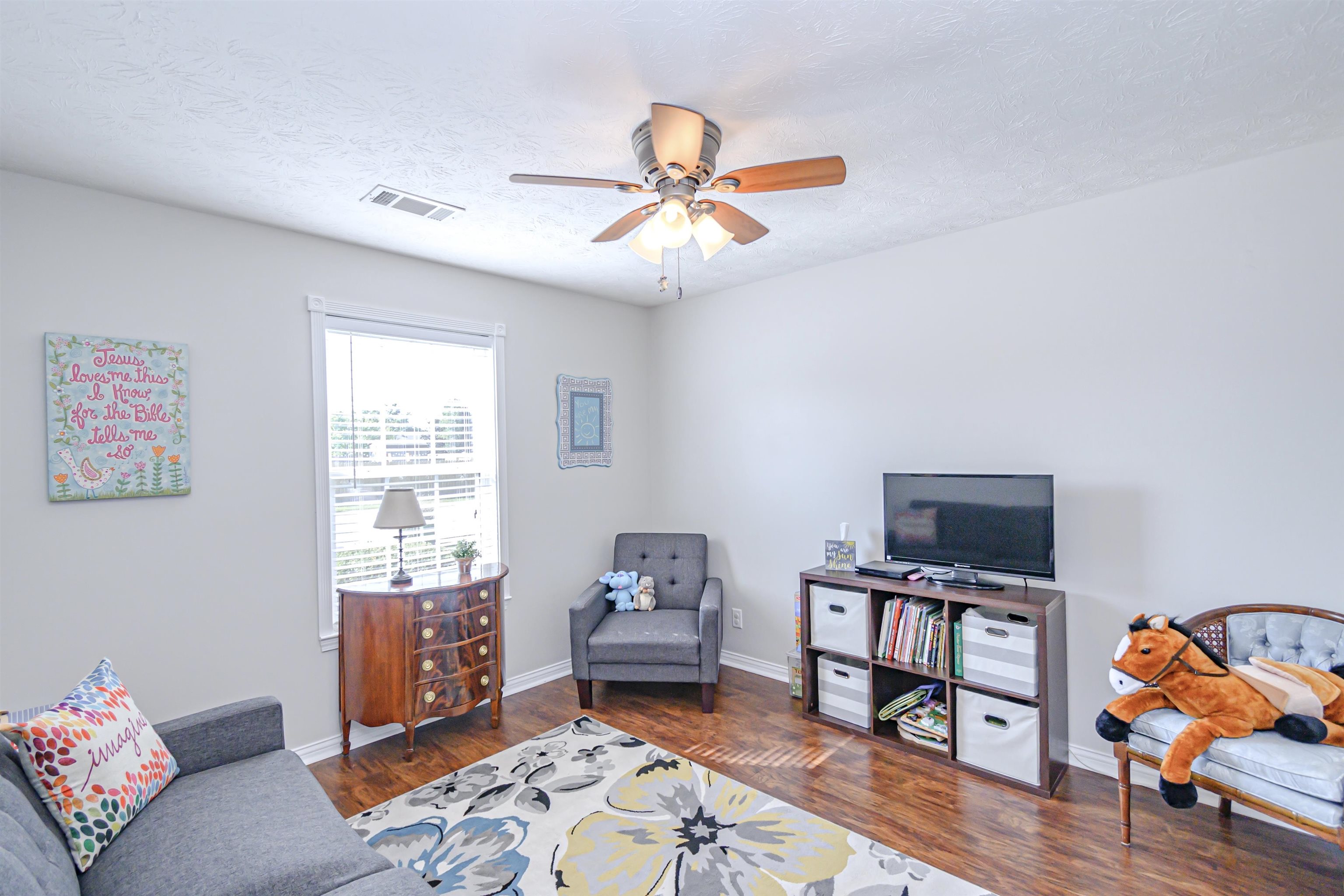 2317 Trails Lake Garden, Owensboro, Kentucky 42303, 3 Bedrooms Bedrooms, ,2 BathroomsBathrooms,Single Family Residence,For Sale,Trails Lake Garden,90338