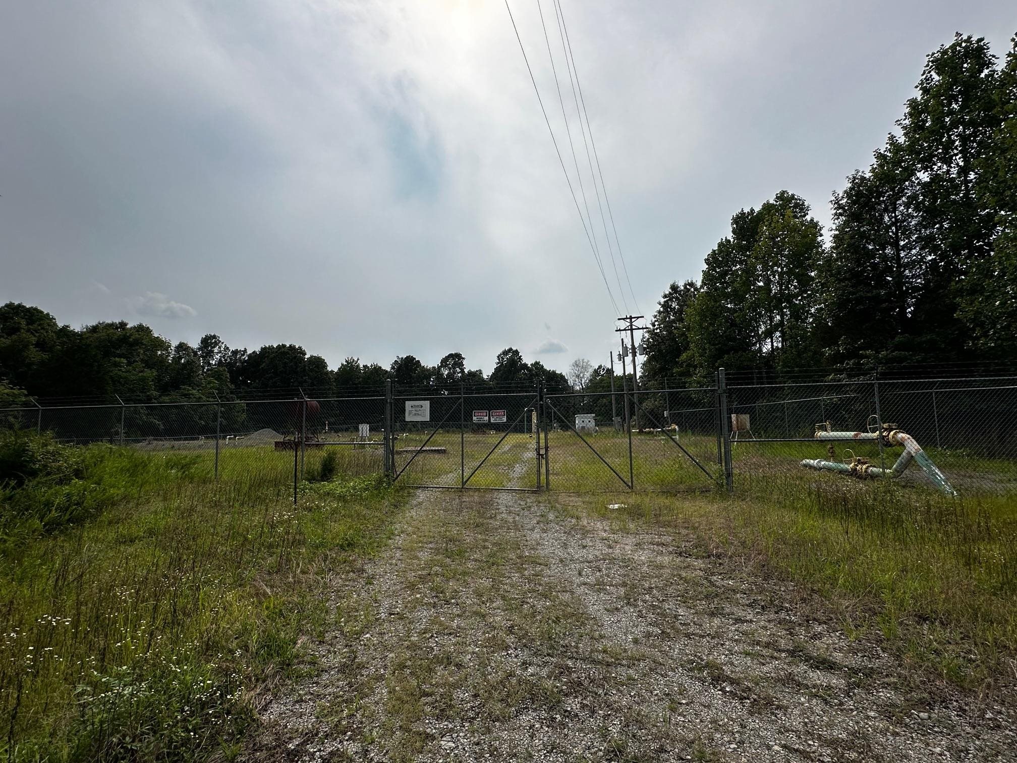 0 Coal Creek Road, Hopkinsville, Kentucky 42240, ,Land,For Sale,Coal Creek Road,90339