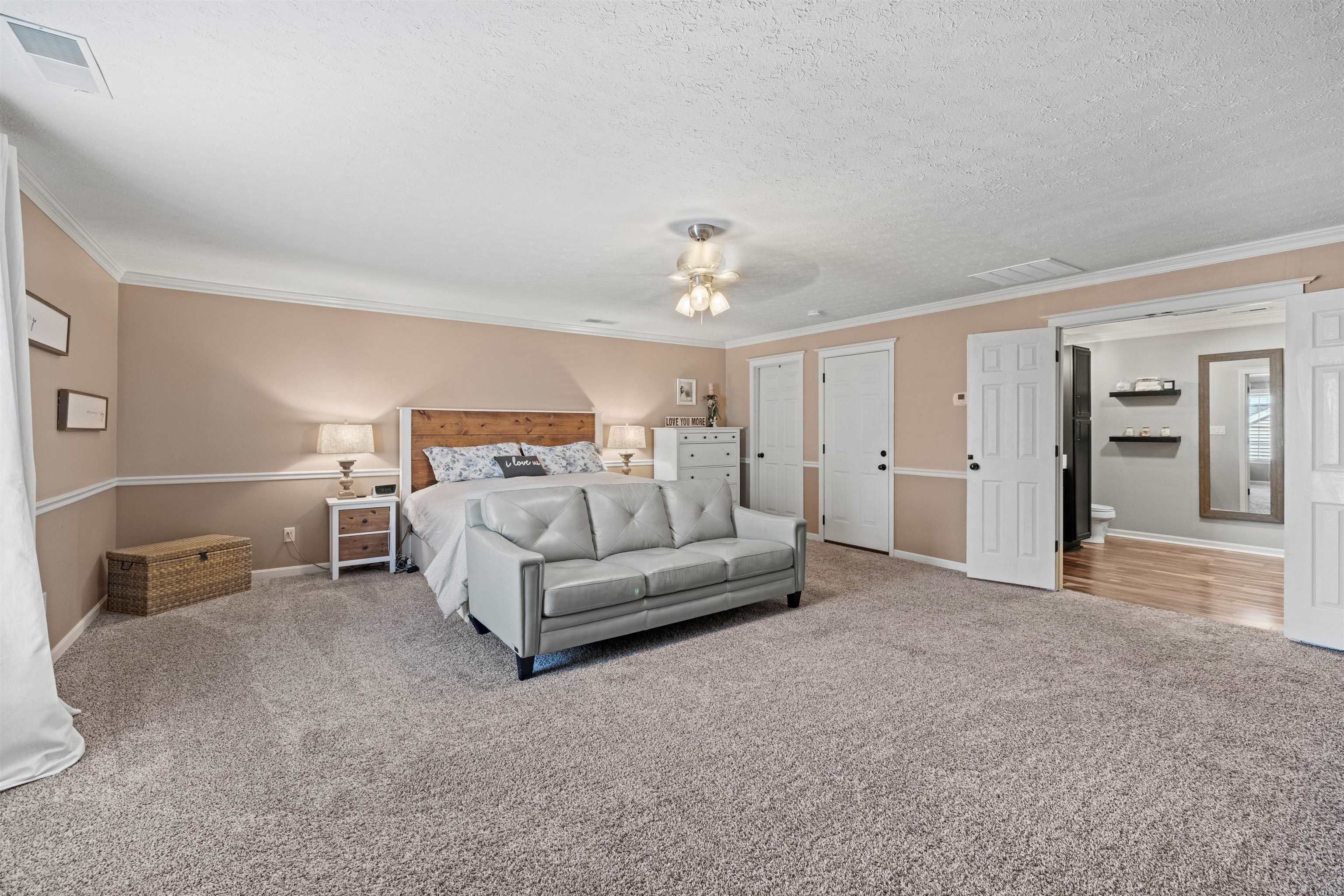 2413 Triple Crown Way, Owensboro, Kentucky 42301, 5 Bedrooms Bedrooms, ,3 BathroomsBathrooms,Single Family Residence,For Sale,Triple Crown Way,90342