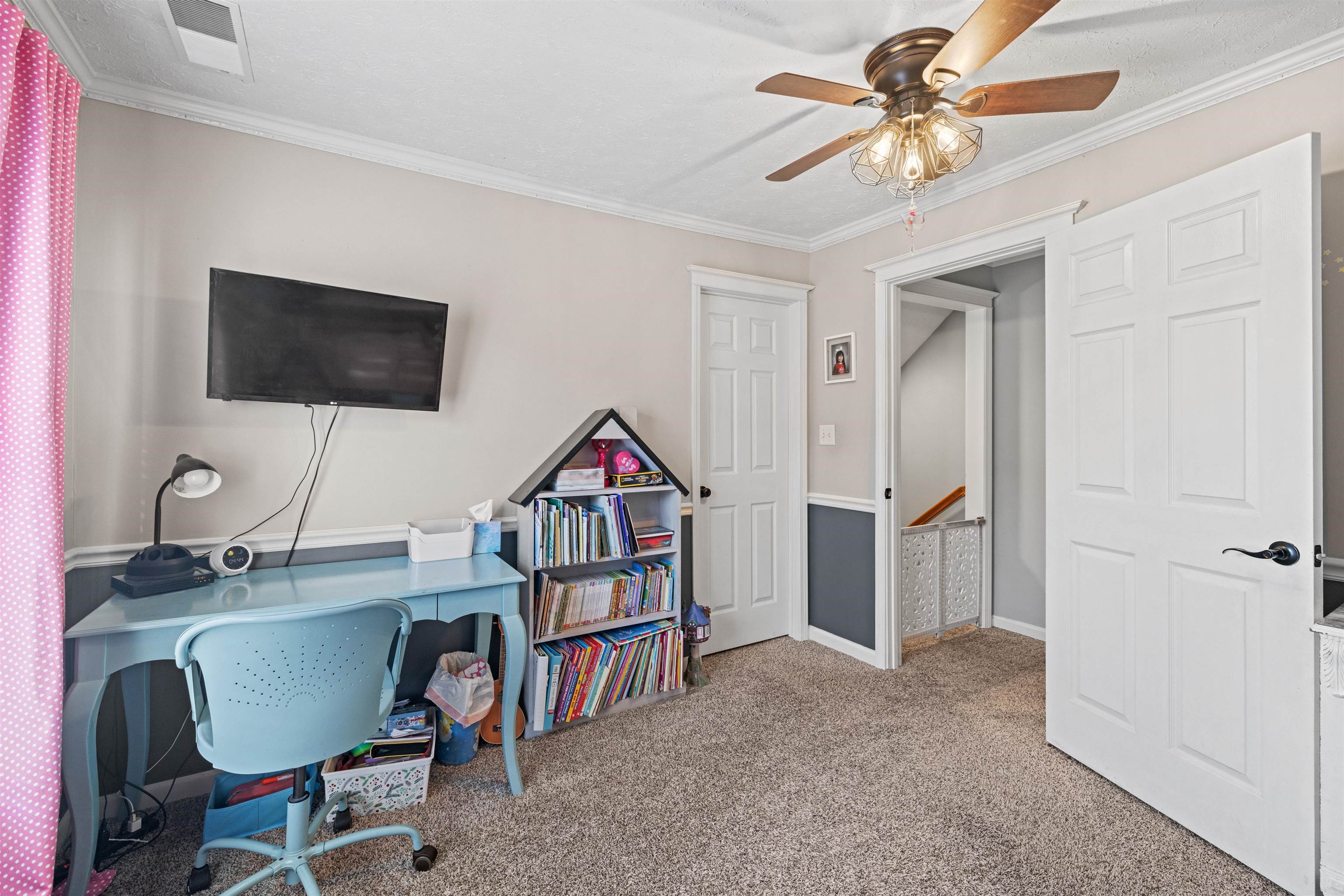 2413 Triple Crown Way, Owensboro, Kentucky 42301, 5 Bedrooms Bedrooms, ,3 BathroomsBathrooms,Single Family Residence,For Sale,Triple Crown Way,90342