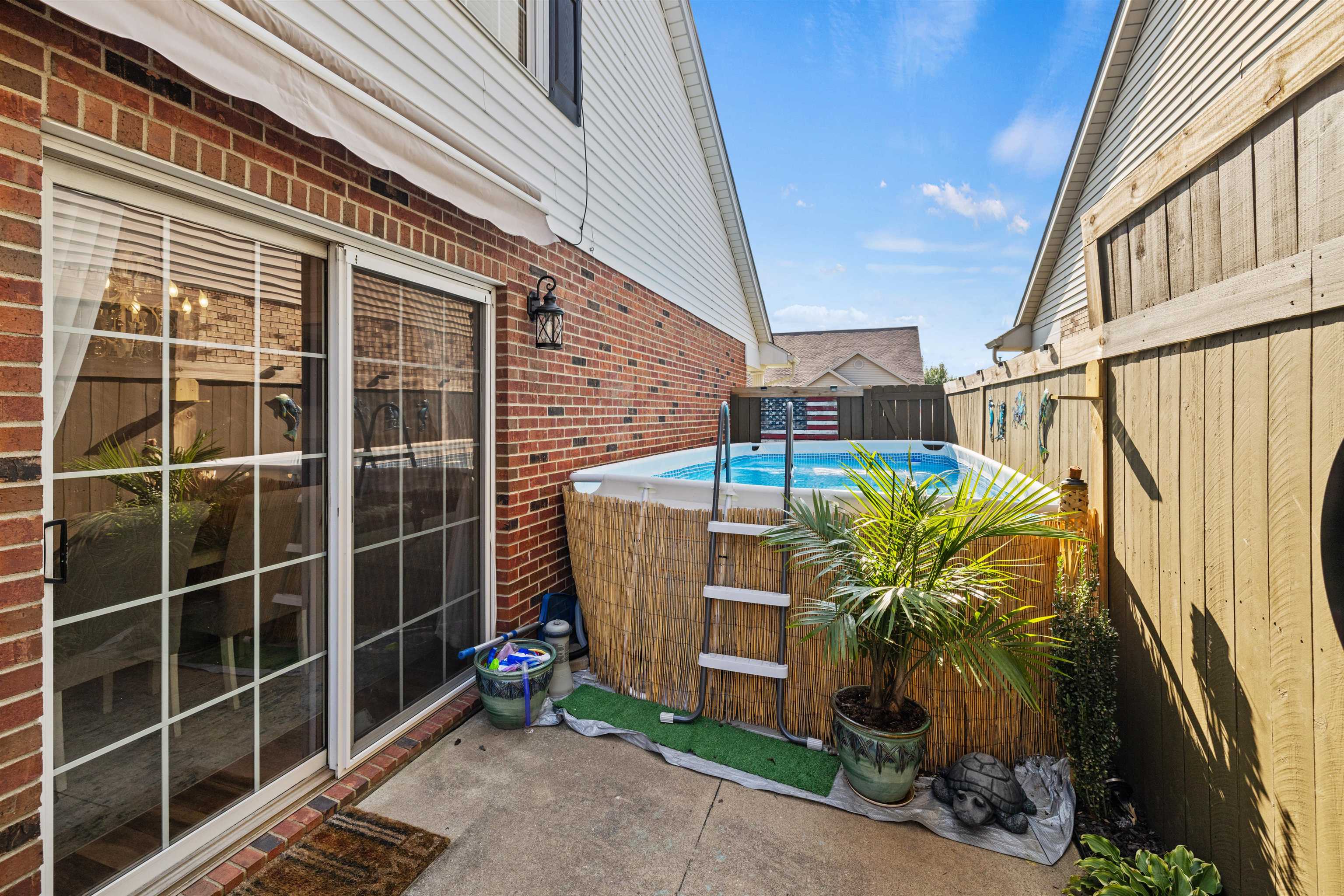 2413 Triple Crown Way, Owensboro, Kentucky 42301, 5 Bedrooms Bedrooms, ,3 BathroomsBathrooms,Single Family Residence,For Sale,Triple Crown Way,90342