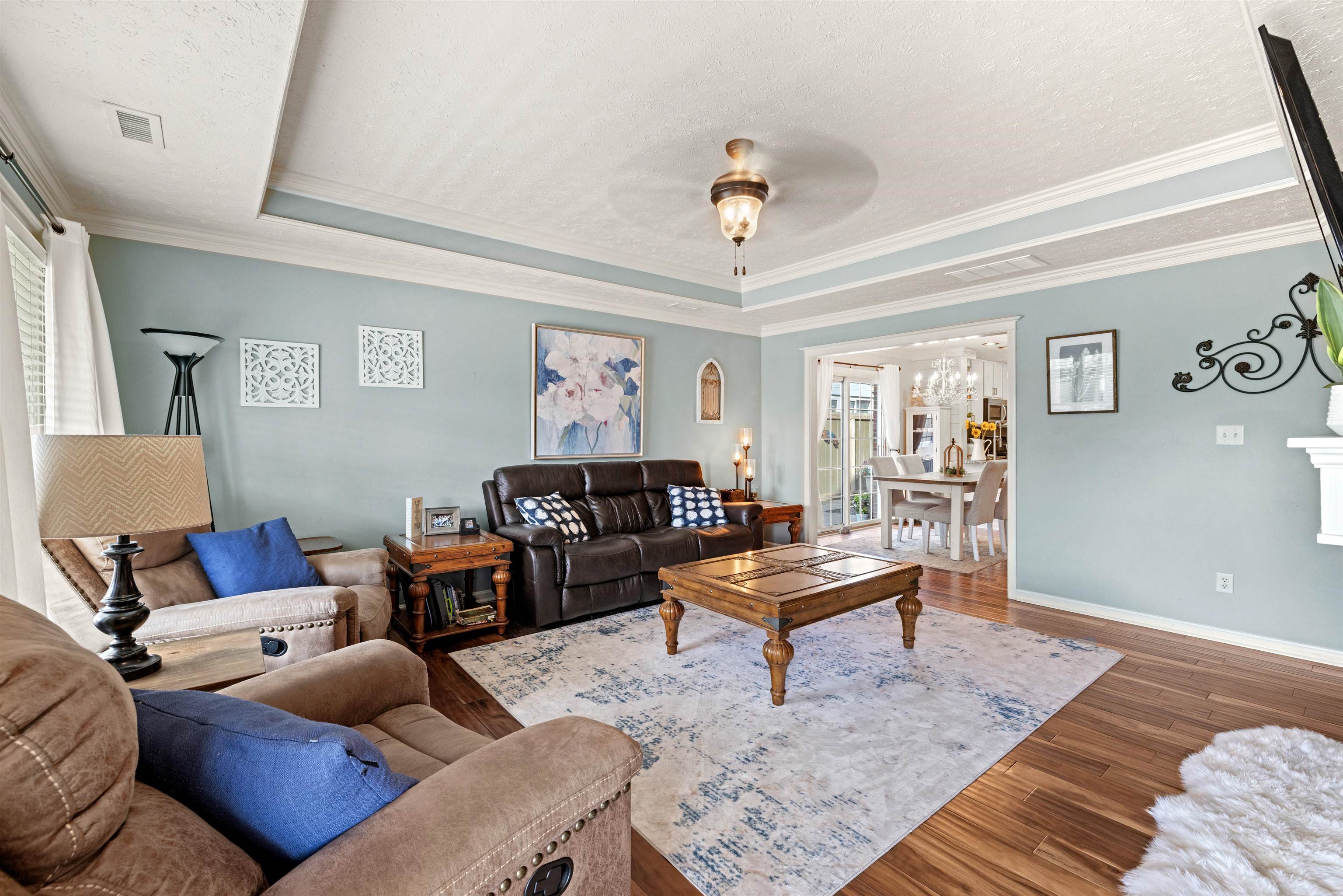 2413 Triple Crown Way, Owensboro, Kentucky 42301, 5 Bedrooms Bedrooms, ,3 BathroomsBathrooms,Single Family Residence,For Sale,Triple Crown Way,90342