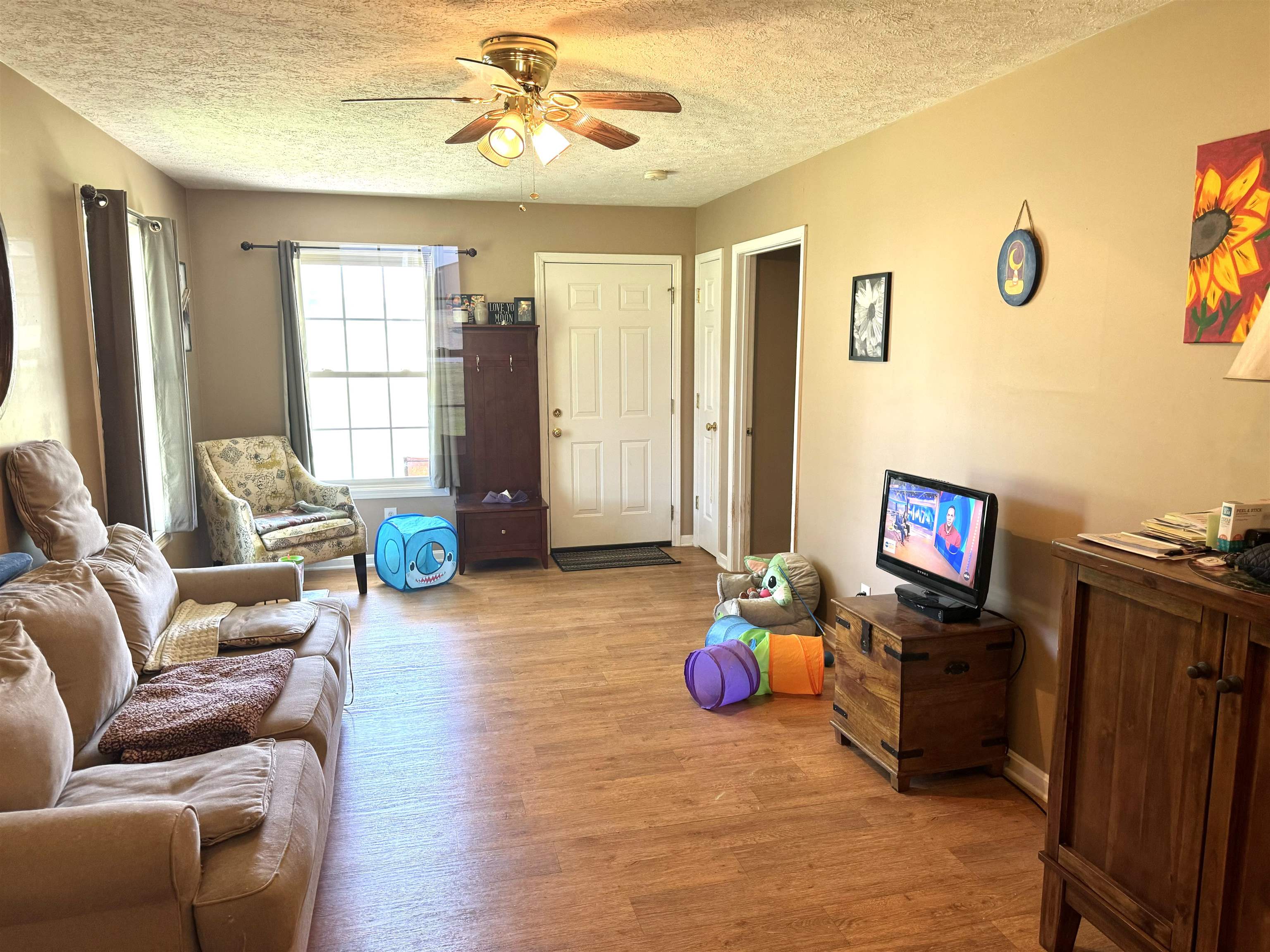 4197 HWY 142, Philpot, Kentucky 42366, 3 Bedrooms Bedrooms, ,1 BathroomBathrooms,Single Family Residence,For Sale,HWY 142,90344