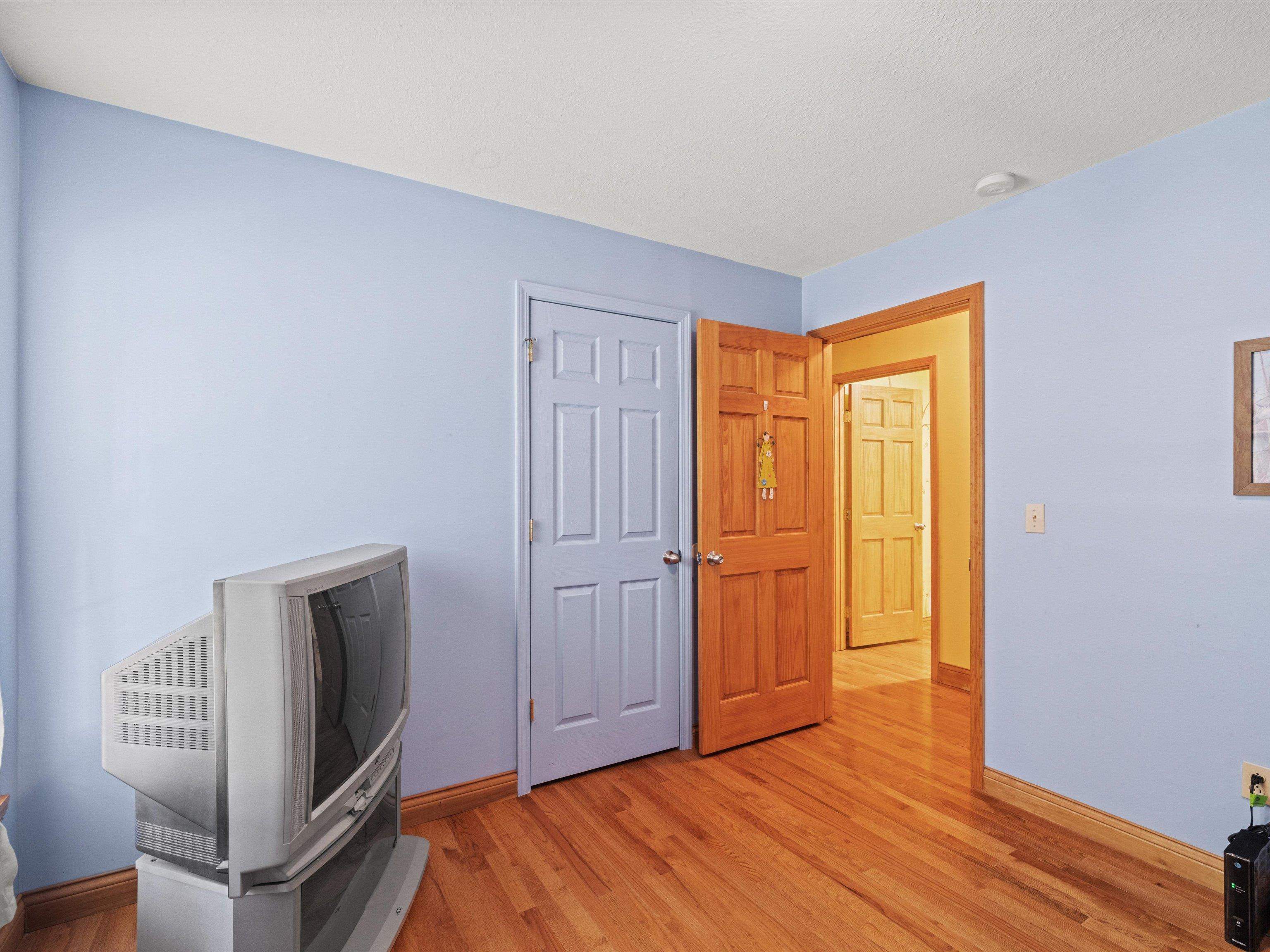 258 Bear Run Lane, Hartford, Kentucky 42347, 4 Bedrooms Bedrooms, ,2 BathroomsBathrooms,Single Family Residence,For Sale,Bear Run Lane,90348