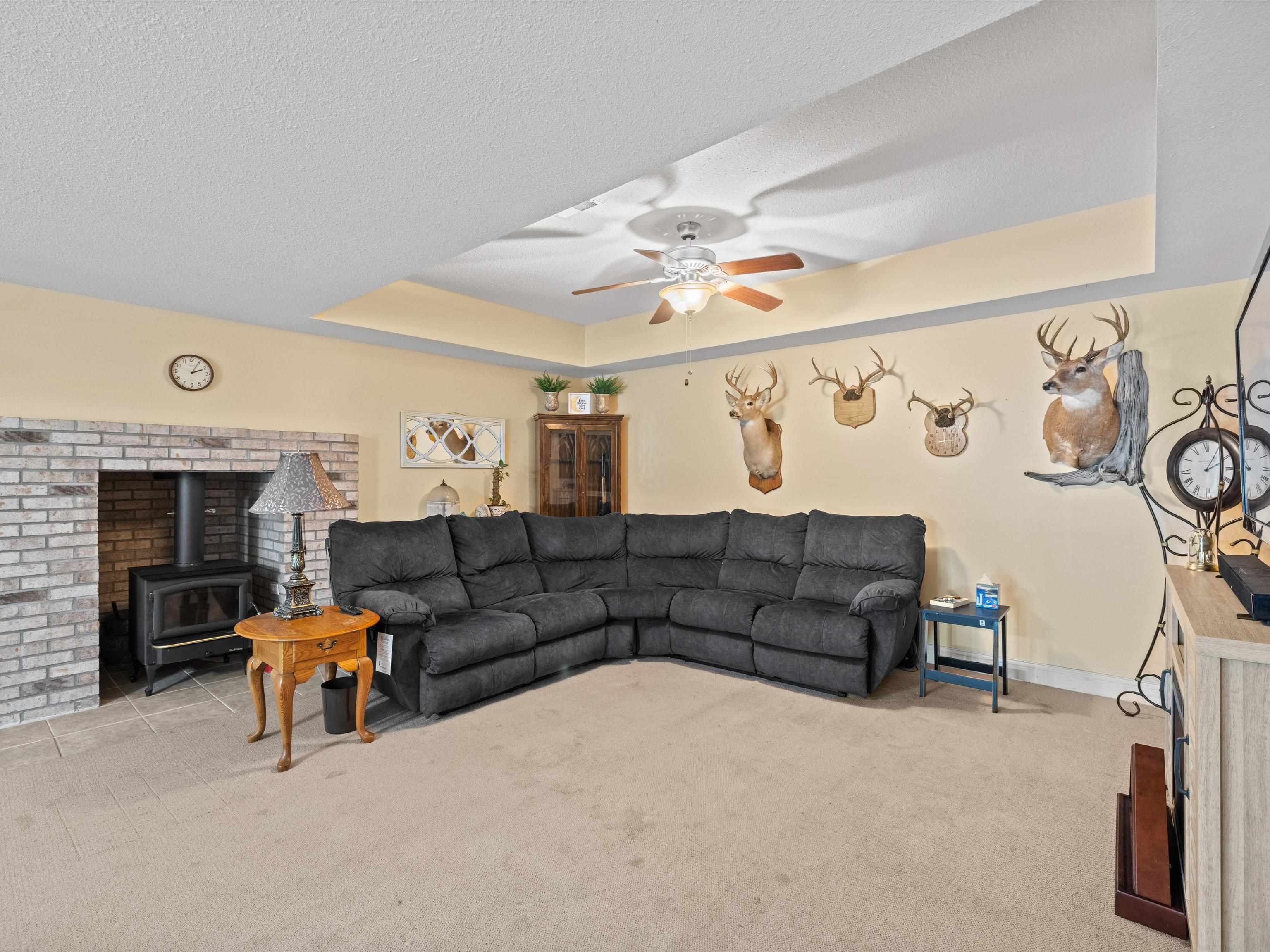 258 Bear Run Lane, Hartford, Kentucky 42347, 4 Bedrooms Bedrooms, ,2 BathroomsBathrooms,Single Family Residence,For Sale,Bear Run Lane,90348