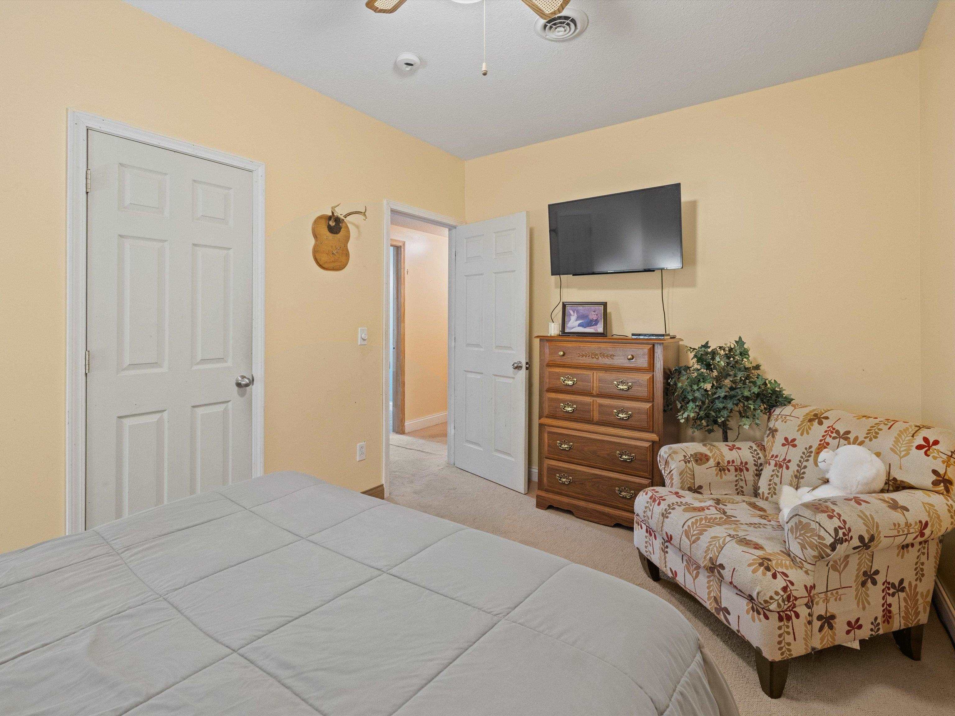 258 Bear Run Lane, Hartford, Kentucky 42347, 4 Bedrooms Bedrooms, ,2 BathroomsBathrooms,Single Family Residence,For Sale,Bear Run Lane,90348