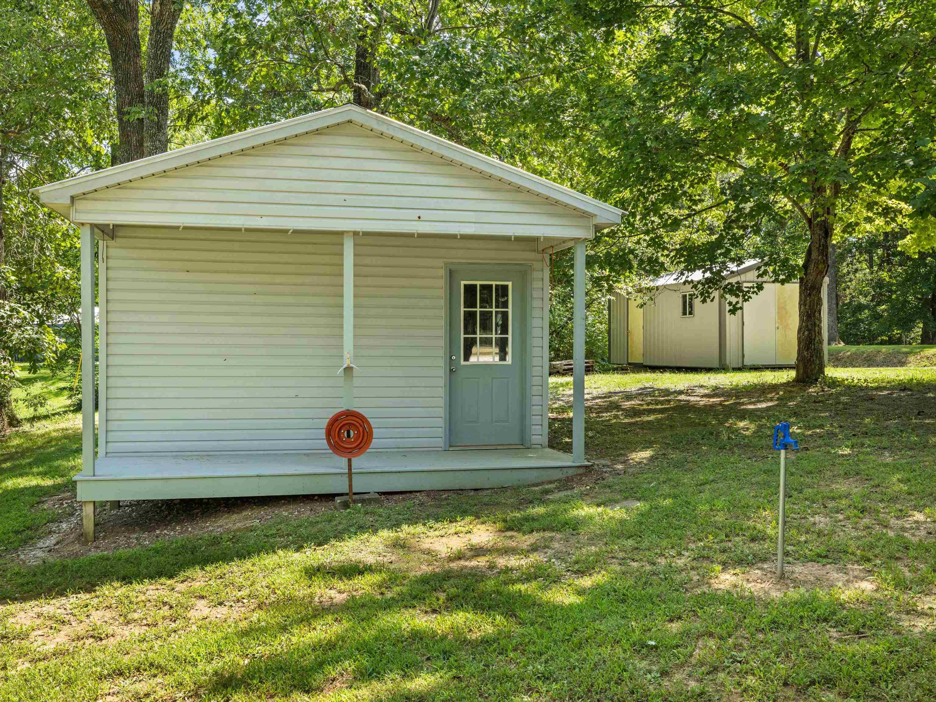258 Bear Run Lane, Hartford, Kentucky 42347, 4 Bedrooms Bedrooms, ,2 BathroomsBathrooms,Single Family Residence,For Sale,Bear Run Lane,90348