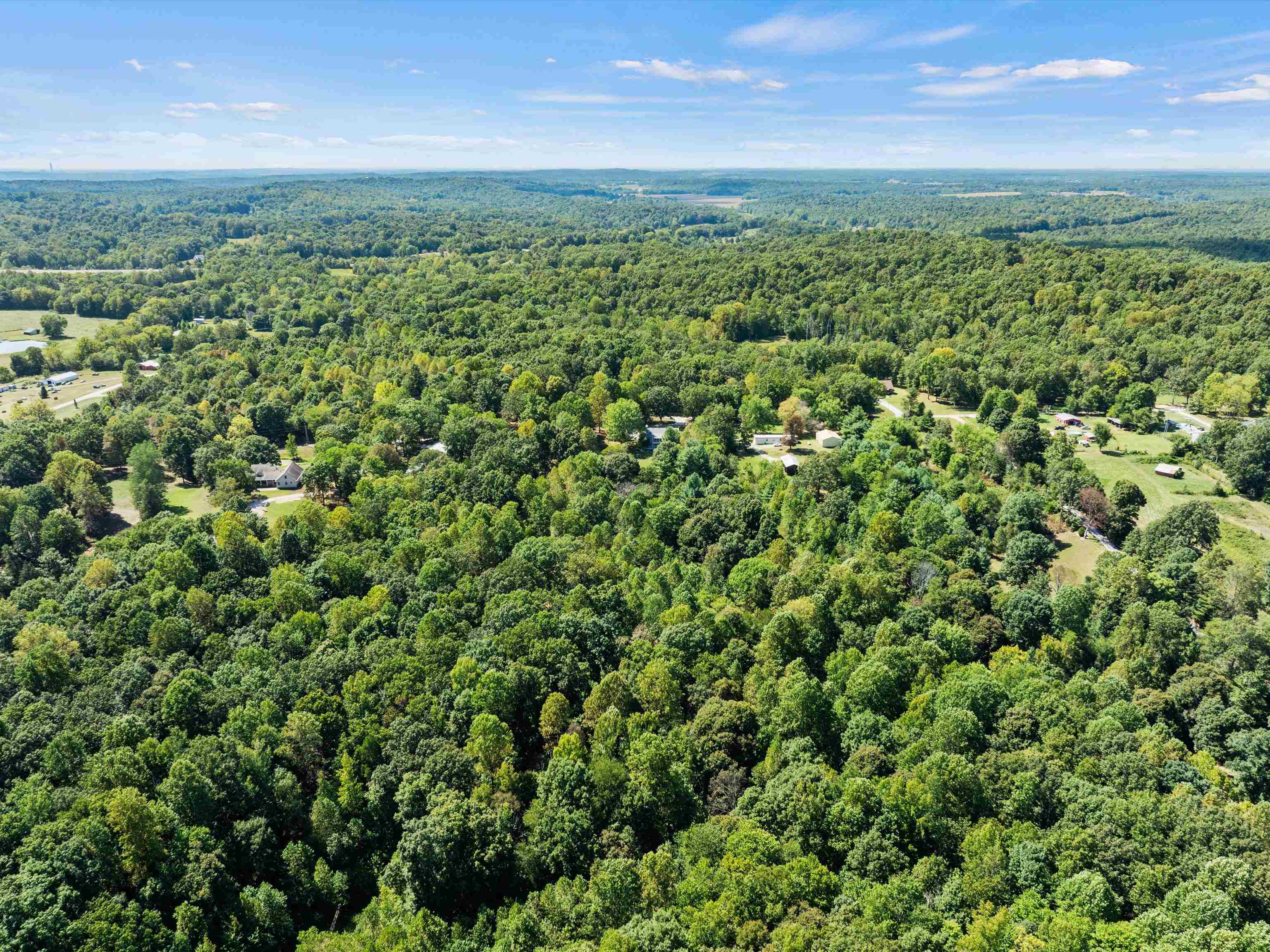258 Bear Run Lane, Hartford, Kentucky 42347, 4 Bedrooms Bedrooms, ,2 BathroomsBathrooms,Single Family Residence,For Sale,Bear Run Lane,90348