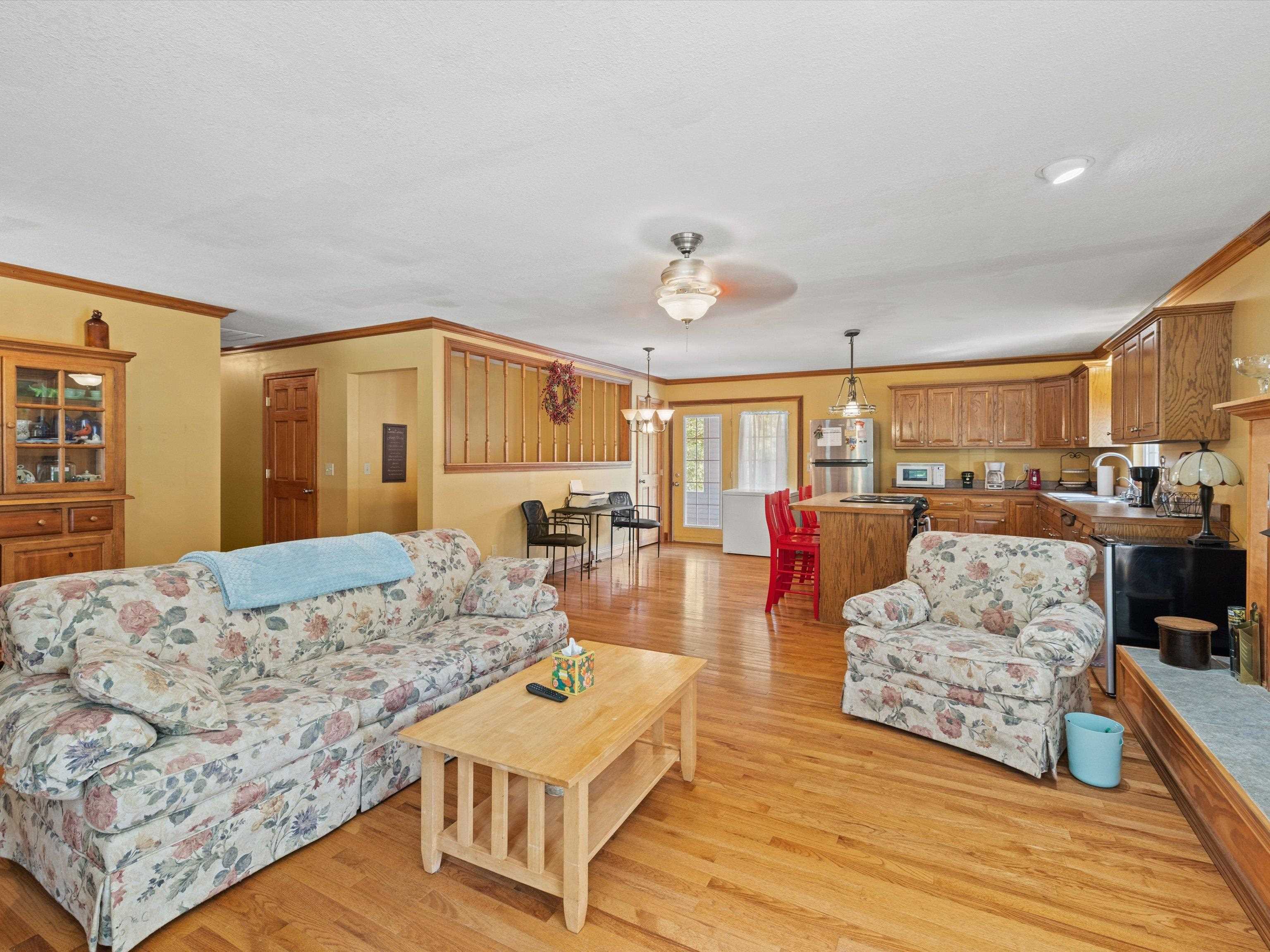 258 Bear Run Lane, Hartford, Kentucky 42347, 4 Bedrooms Bedrooms, ,2 BathroomsBathrooms,Single Family Residence,For Sale,Bear Run Lane,90348