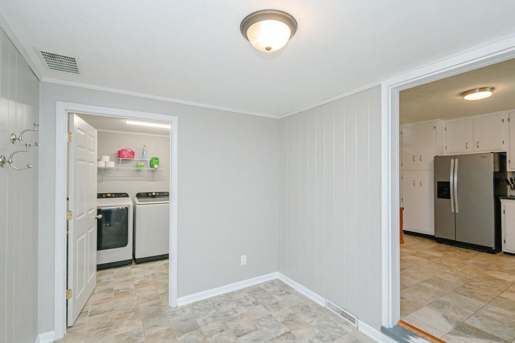 3816 HWY 144, Owensboro, Kentucky 42303, 3 Bedrooms Bedrooms, ,1 BathroomBathrooms,Ranch,For Sale,HWY 144,90350