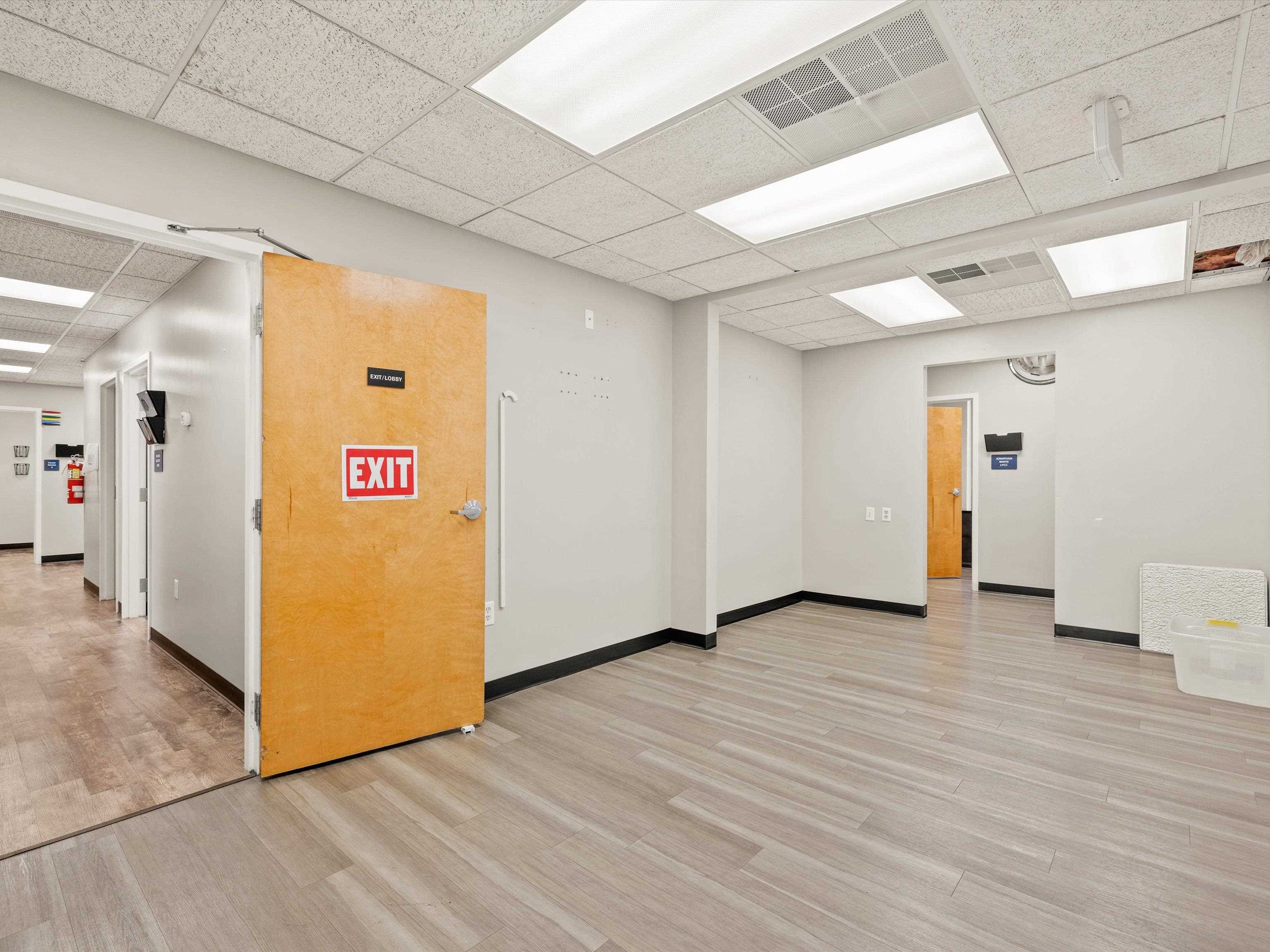 750 Salem Dr Suite 2-D, Owensboro, Kentucky 42303, ,Office,For Sale,Salem Dr Suite 2-D,90353