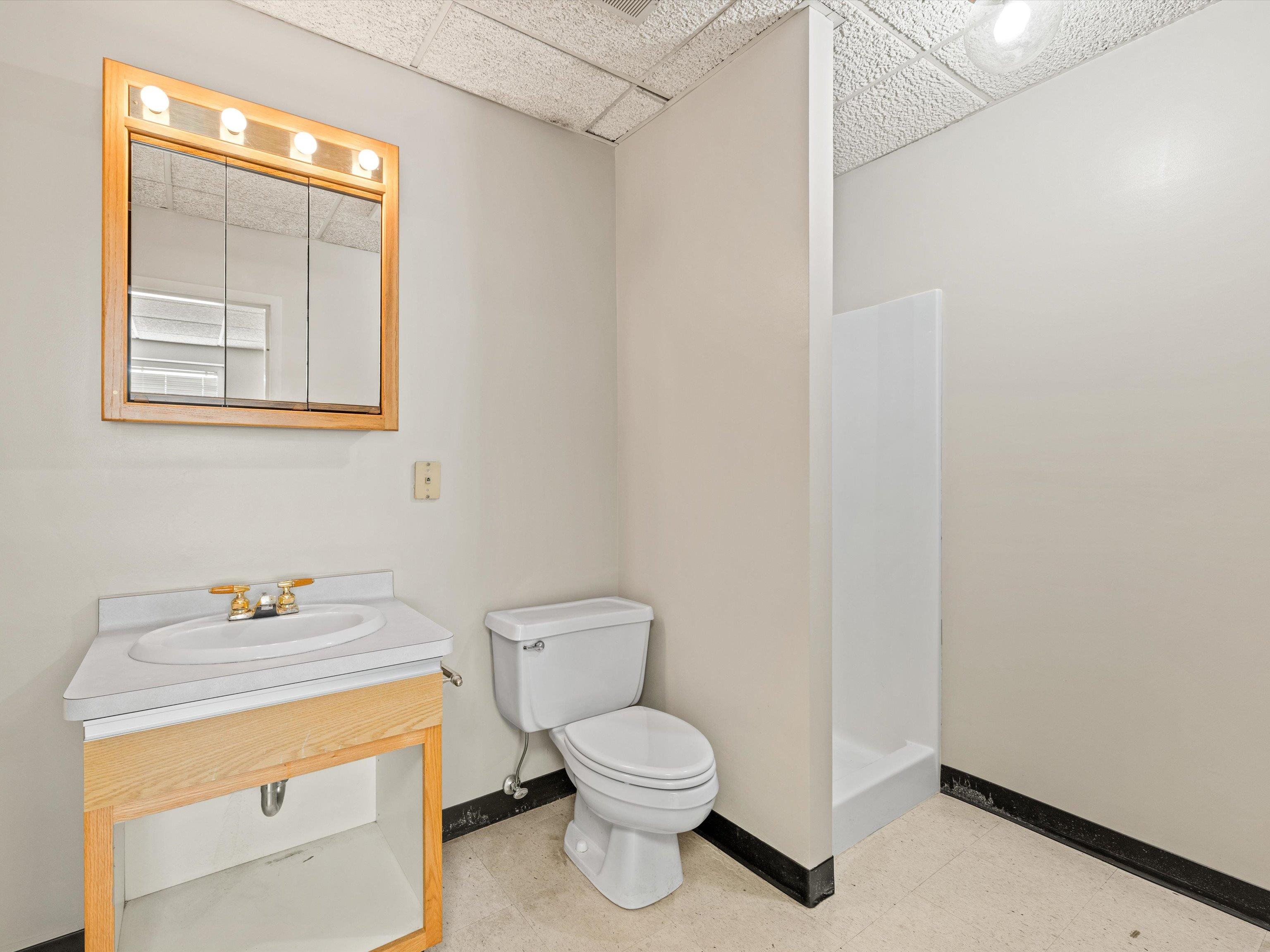 750 Salem Dr Suite 2-D, Owensboro, Kentucky 42303, ,Office,For Sale,Salem Dr Suite 2-D,90353