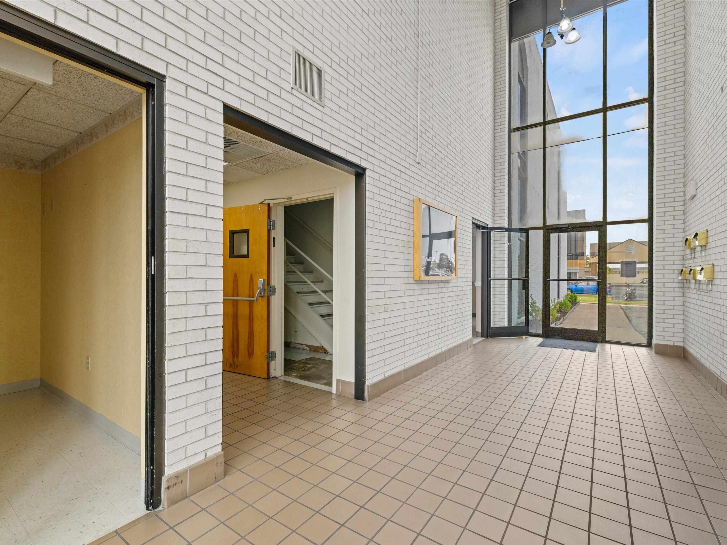 750 Salem Dr Suite 2-D, Owensboro, Kentucky 42303, ,Office,For Sale,Salem Dr Suite 2-D,90353