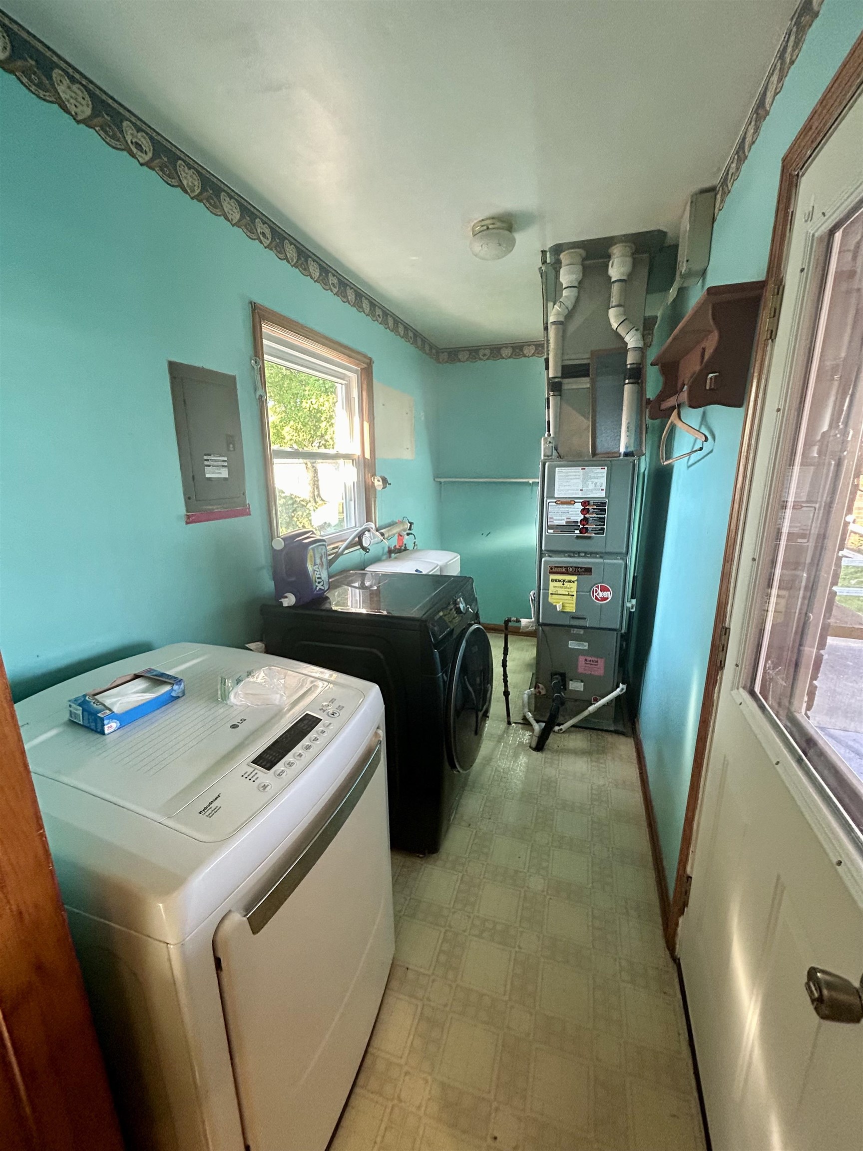 1270 Lincoln Rd, Lewisport, Kentucky 42351, 3 Bedrooms Bedrooms, ,1 BathroomBathrooms,Single Family Residence,For Sale,Lincoln Rd,90362