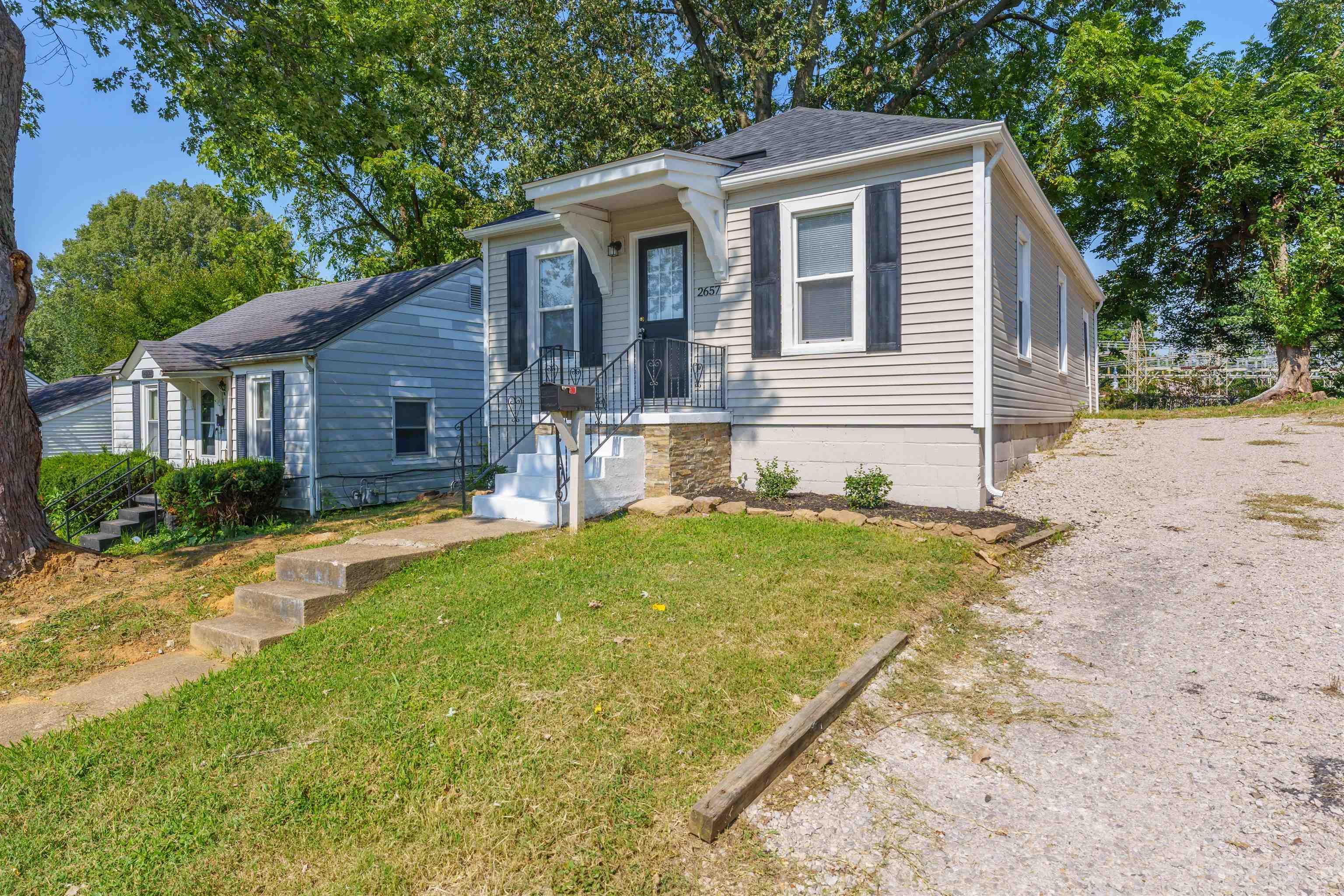 2657 Victory Ct, Owensboro, Kentucky 42303, 2 Bedrooms Bedrooms, ,1 BathroomBathrooms,Single Family Residence,For Sale,Victory Ct,90364