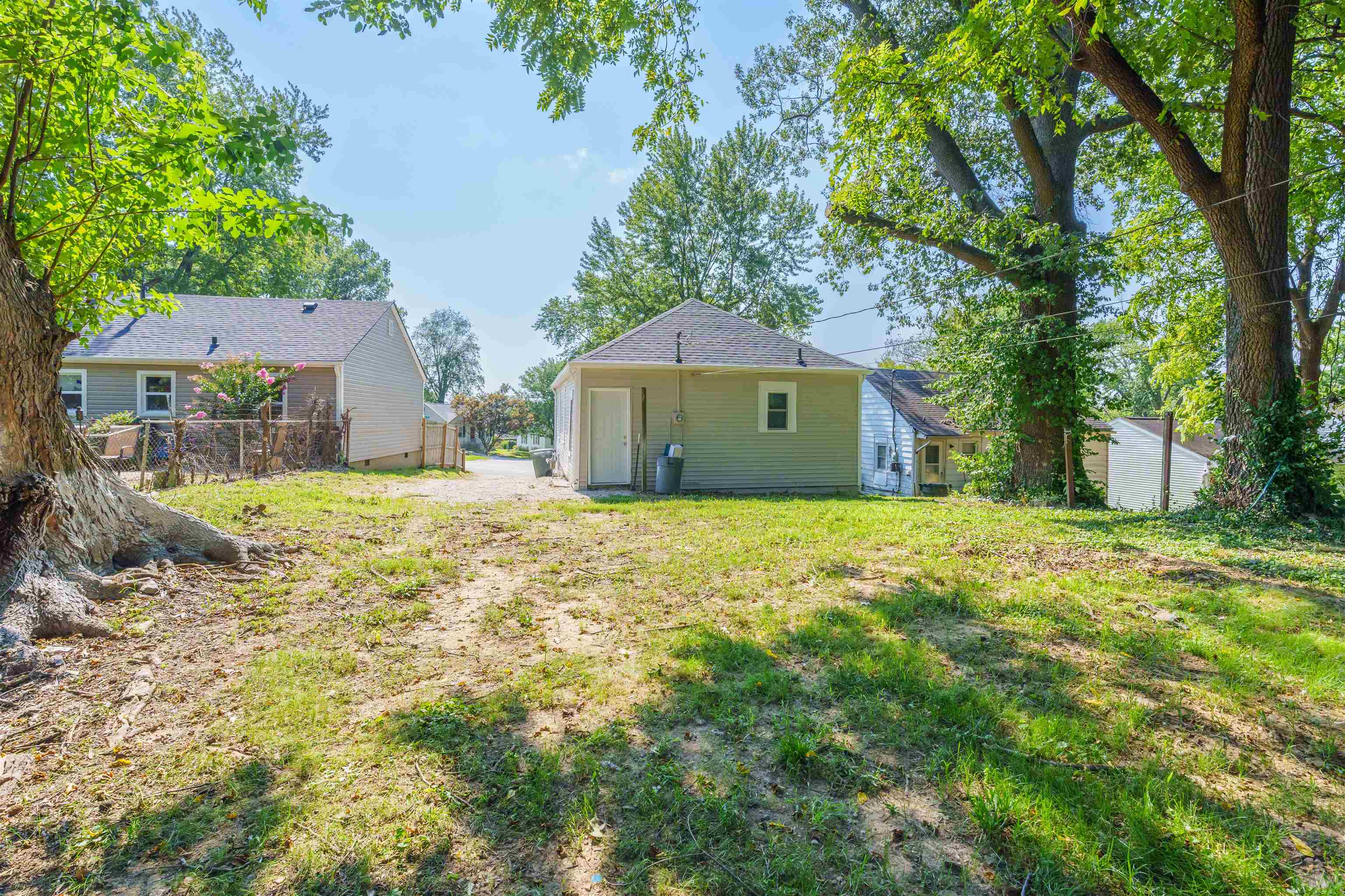2657 Victory Ct, Owensboro, Kentucky 42303, 2 Bedrooms Bedrooms, ,1 BathroomBathrooms,Single Family Residence,For Sale,Victory Ct,90364