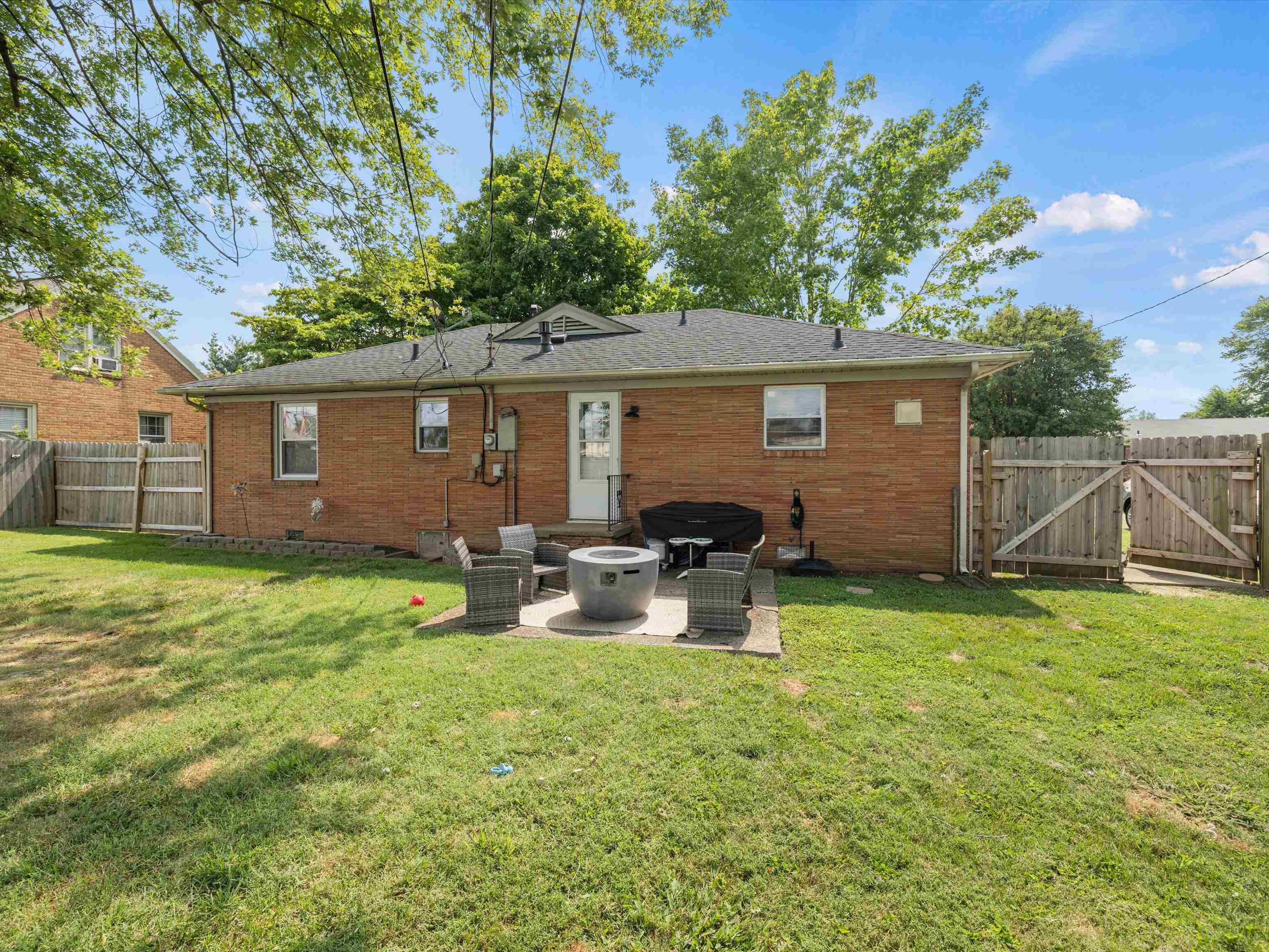 3312 Placid Pl, Owensboro, Kentucky 42303, 3 Bedrooms Bedrooms, ,1 BathroomBathrooms,Single Family Residence,For Sale,Placid Pl,90365