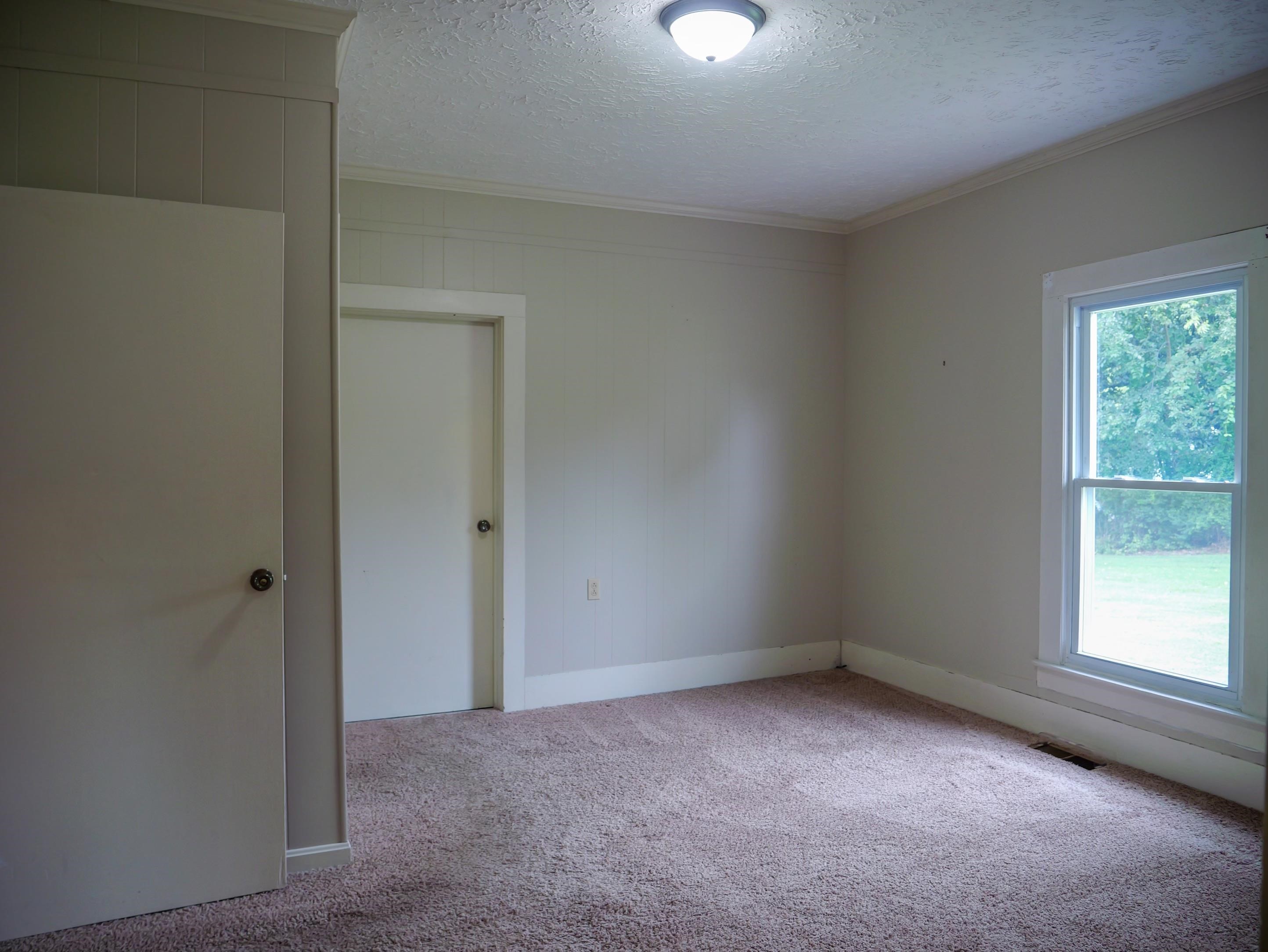 104 8th Street, Central City, Kentucky 42330, 2 Bedrooms Bedrooms, ,1 BathroomBathrooms,Single Family Residence,For Sale,8th Street,90366