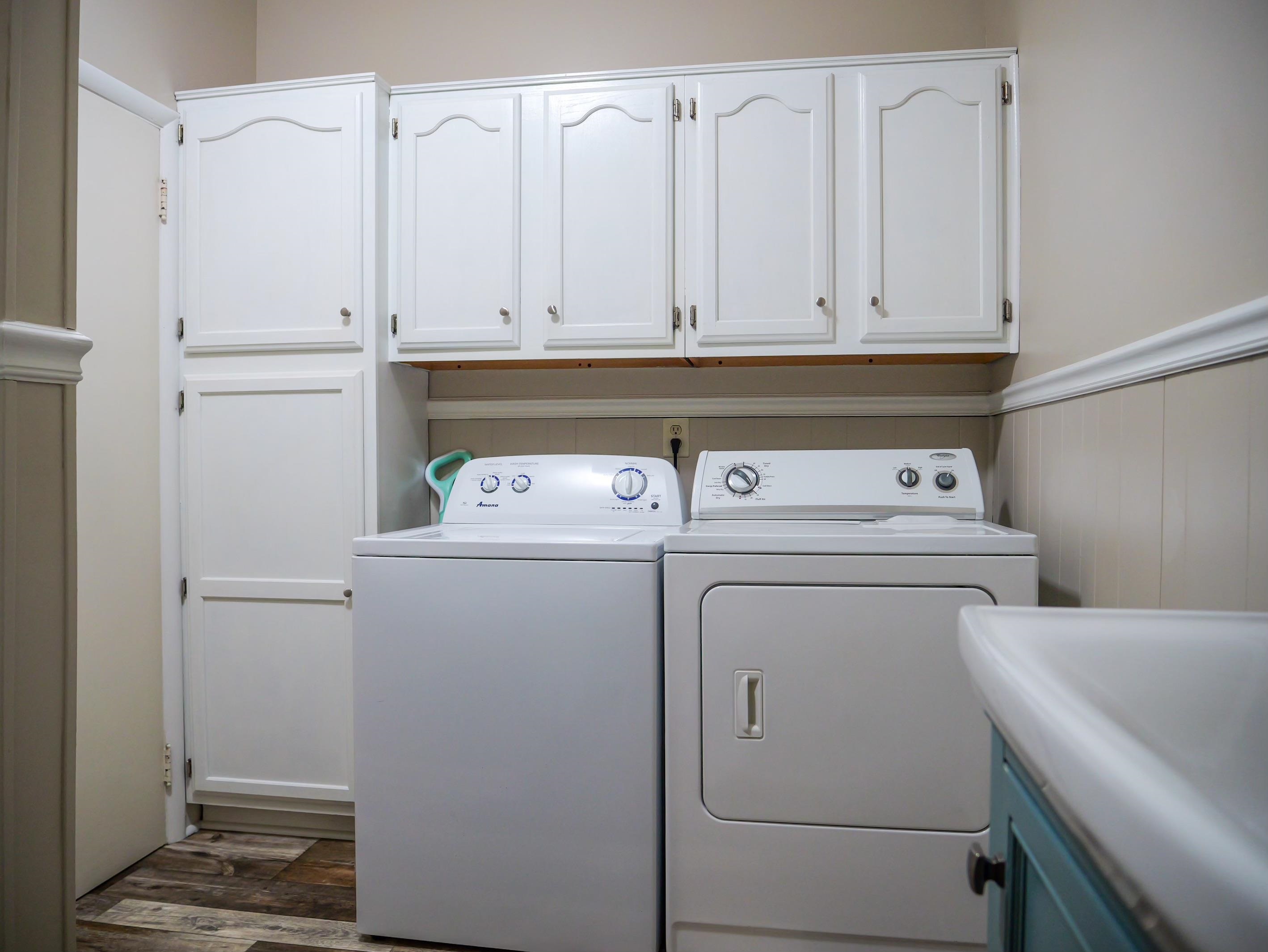 104 8th Street, Central City, Kentucky 42330, 2 Bedrooms Bedrooms, ,1 BathroomBathrooms,Single Family Residence,For Sale,8th Street,90366