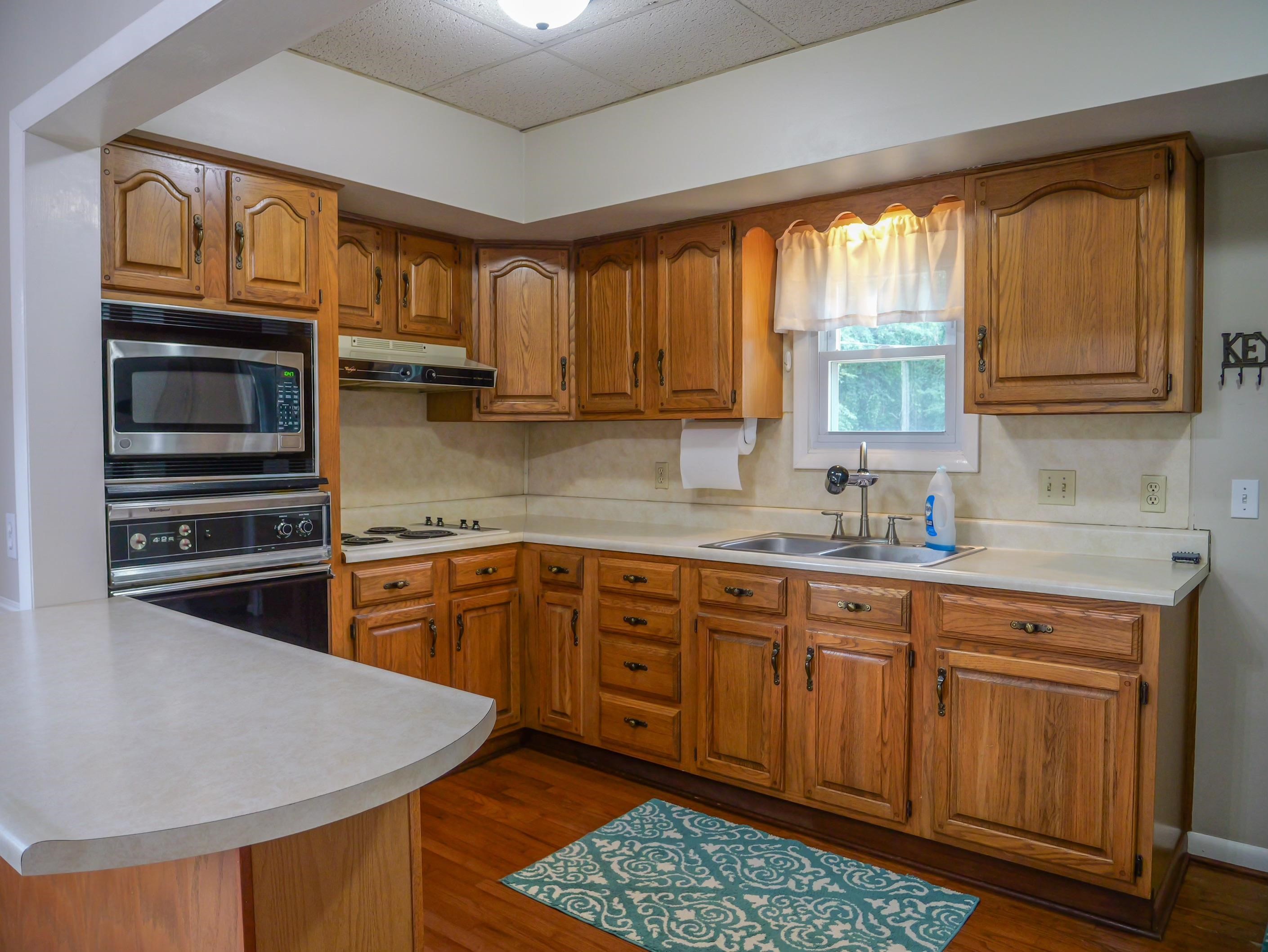 104 8th Street, Central City, Kentucky 42330, 2 Bedrooms Bedrooms, ,1 BathroomBathrooms,Single Family Residence,For Sale,8th Street,90366