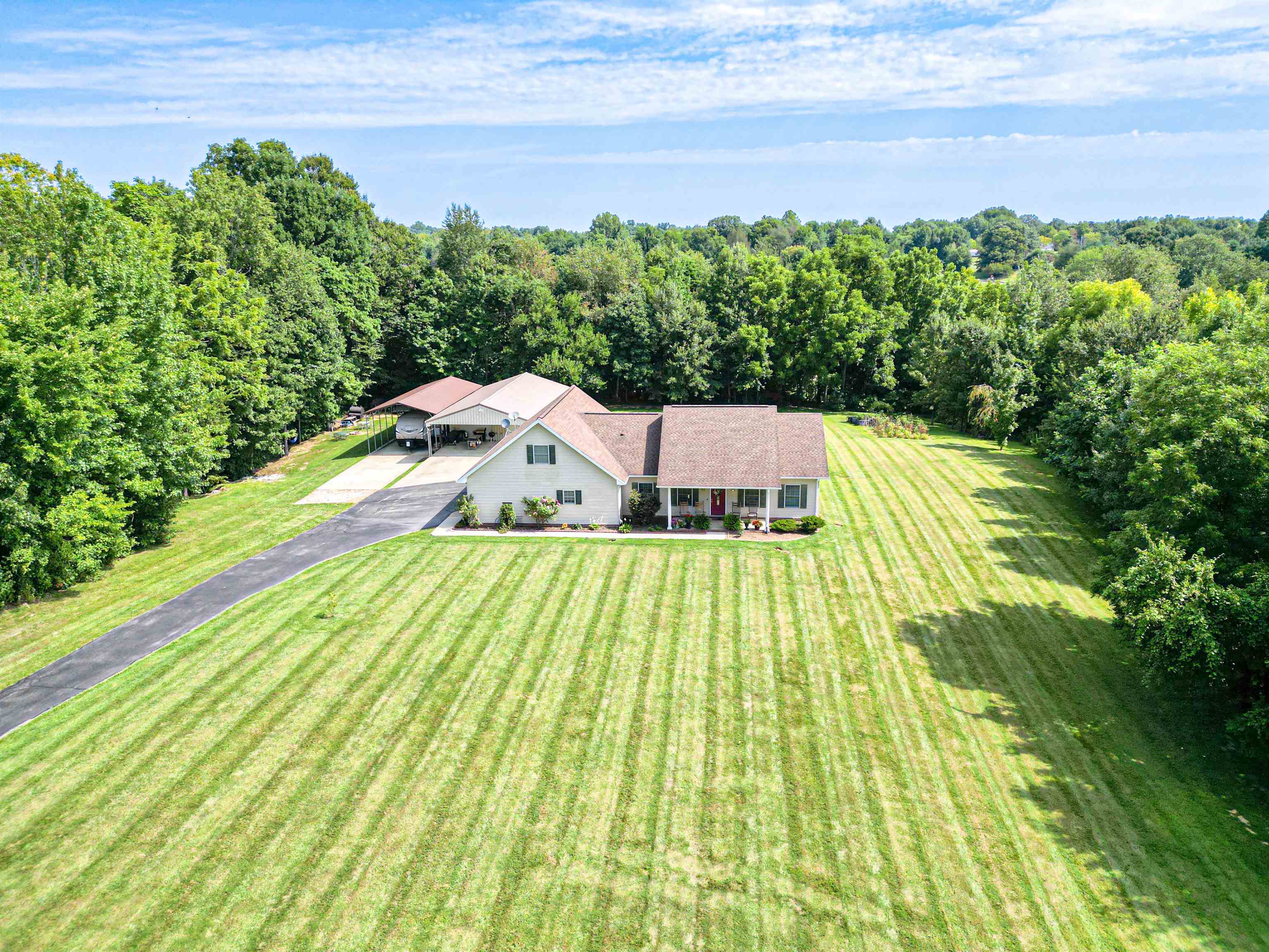 6471 Hwy 144, Owensboro, Kentucky 42303, 3 Bedrooms Bedrooms, ,3 BathroomsBathrooms,Single Family Residence,For Sale,Hwy 144,90368