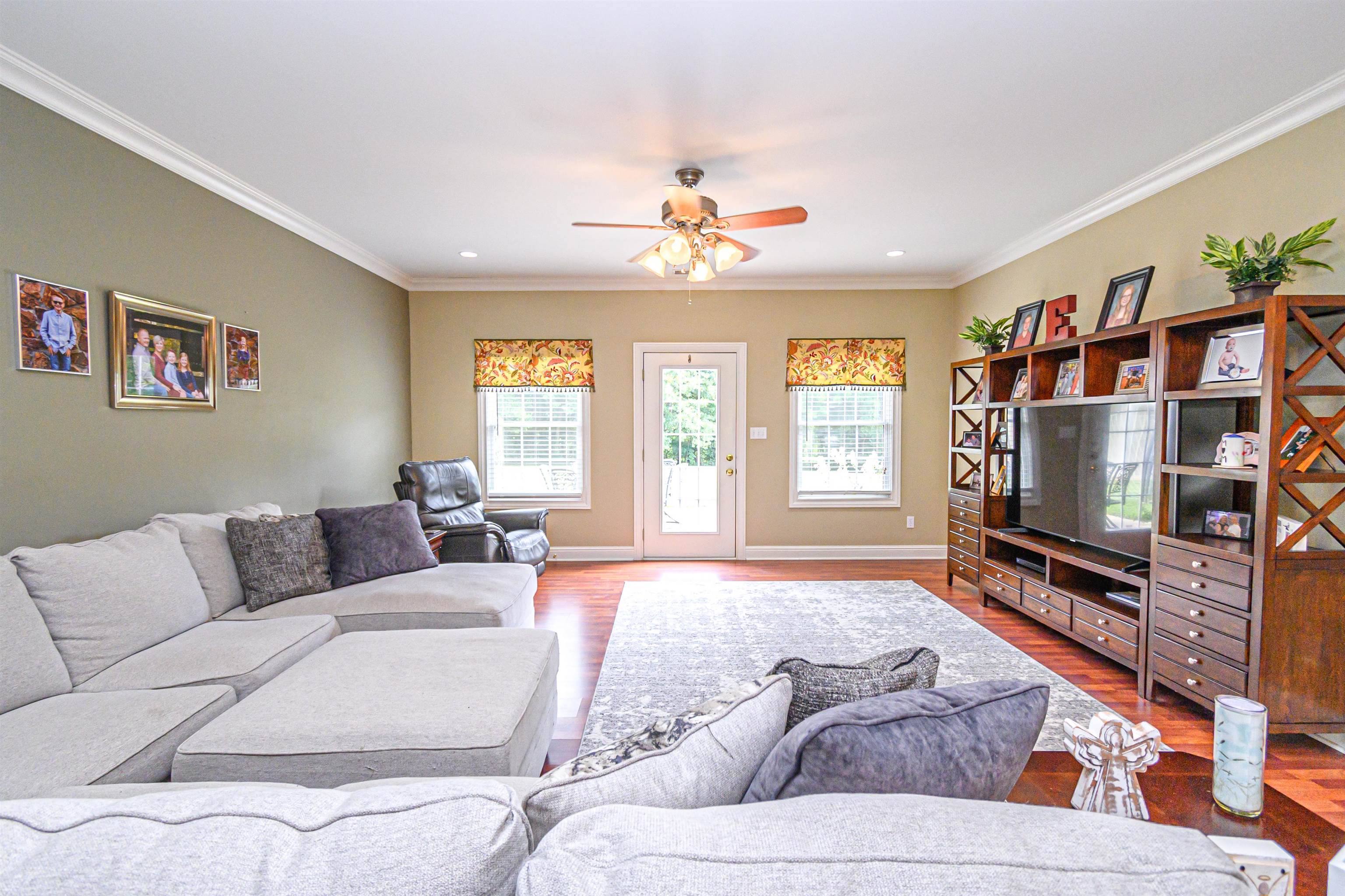 6471 Hwy 144, Owensboro, Kentucky 42303, 3 Bedrooms Bedrooms, ,3 BathroomsBathrooms,Single Family Residence,For Sale,Hwy 144,90368