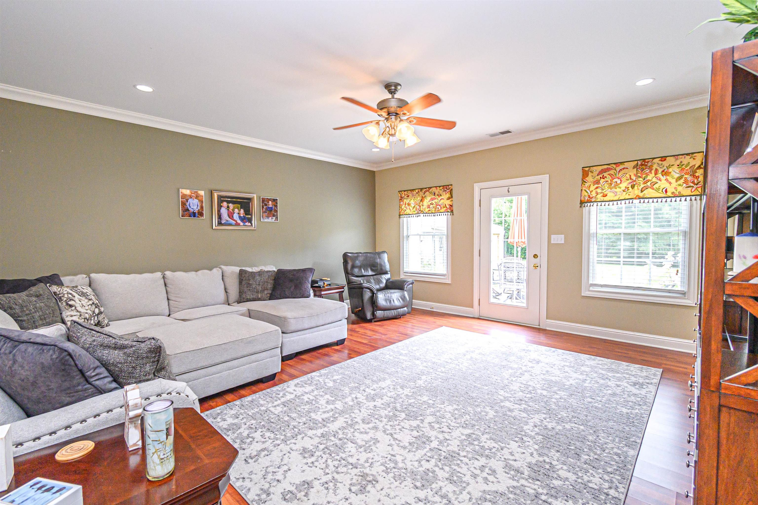 6471 Hwy 144, Owensboro, Kentucky 42303, 3 Bedrooms Bedrooms, ,3 BathroomsBathrooms,Single Family Residence,For Sale,Hwy 144,90368
