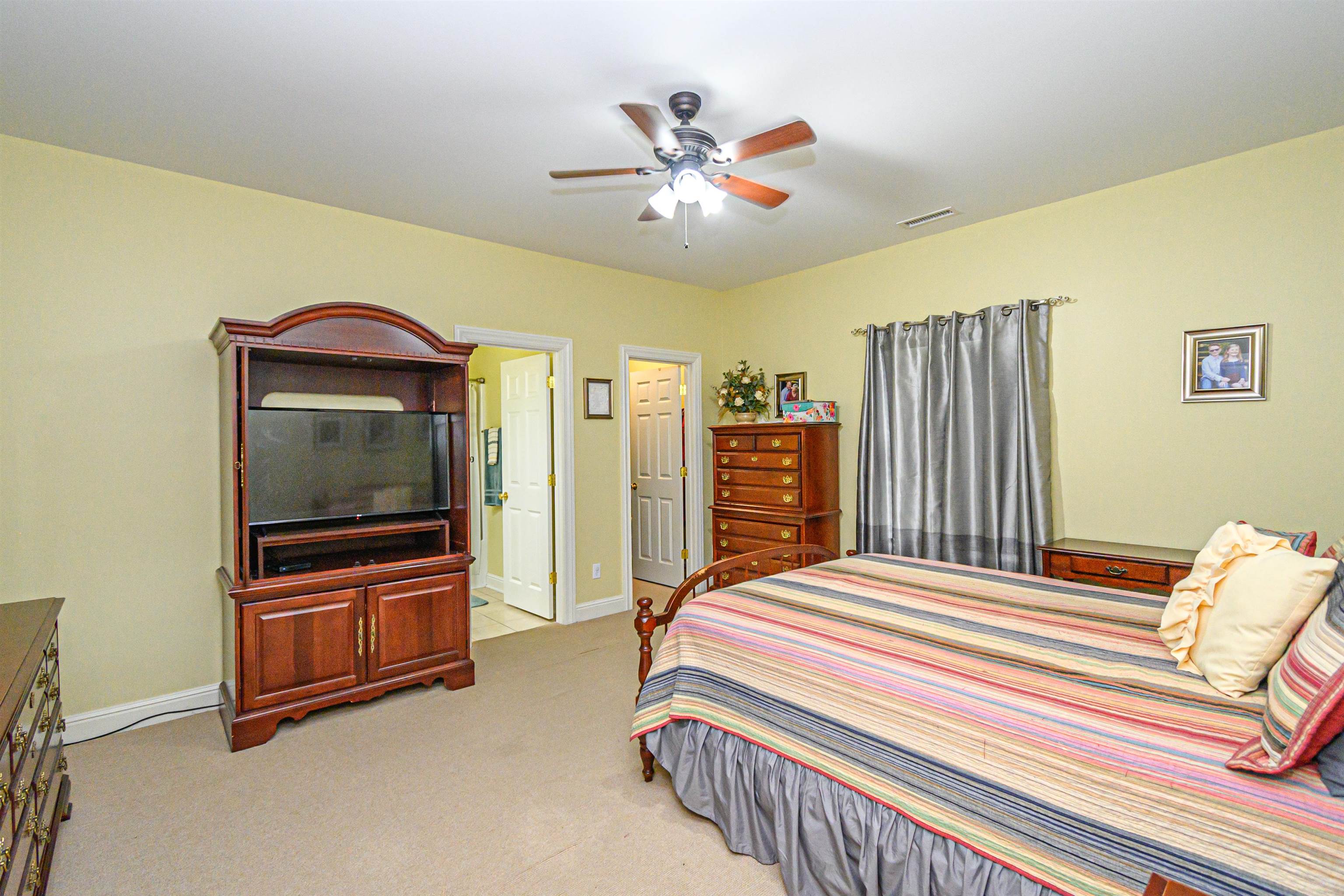 6471 Hwy 144, Owensboro, Kentucky 42303, 3 Bedrooms Bedrooms, ,3 BathroomsBathrooms,Single Family Residence,For Sale,Hwy 144,90368