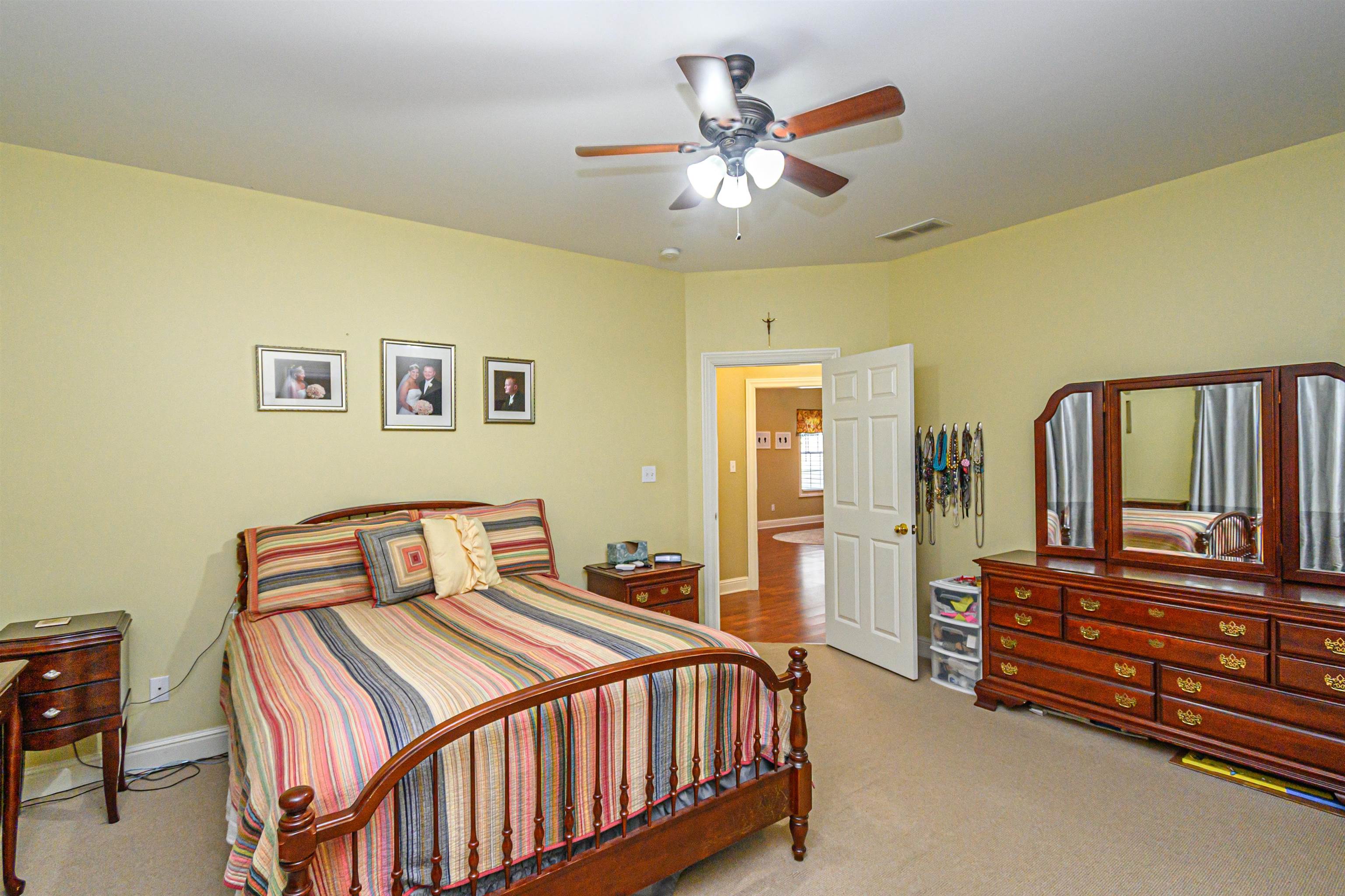 6471 Hwy 144, Owensboro, Kentucky 42303, 3 Bedrooms Bedrooms, ,3 BathroomsBathrooms,Single Family Residence,For Sale,Hwy 144,90368