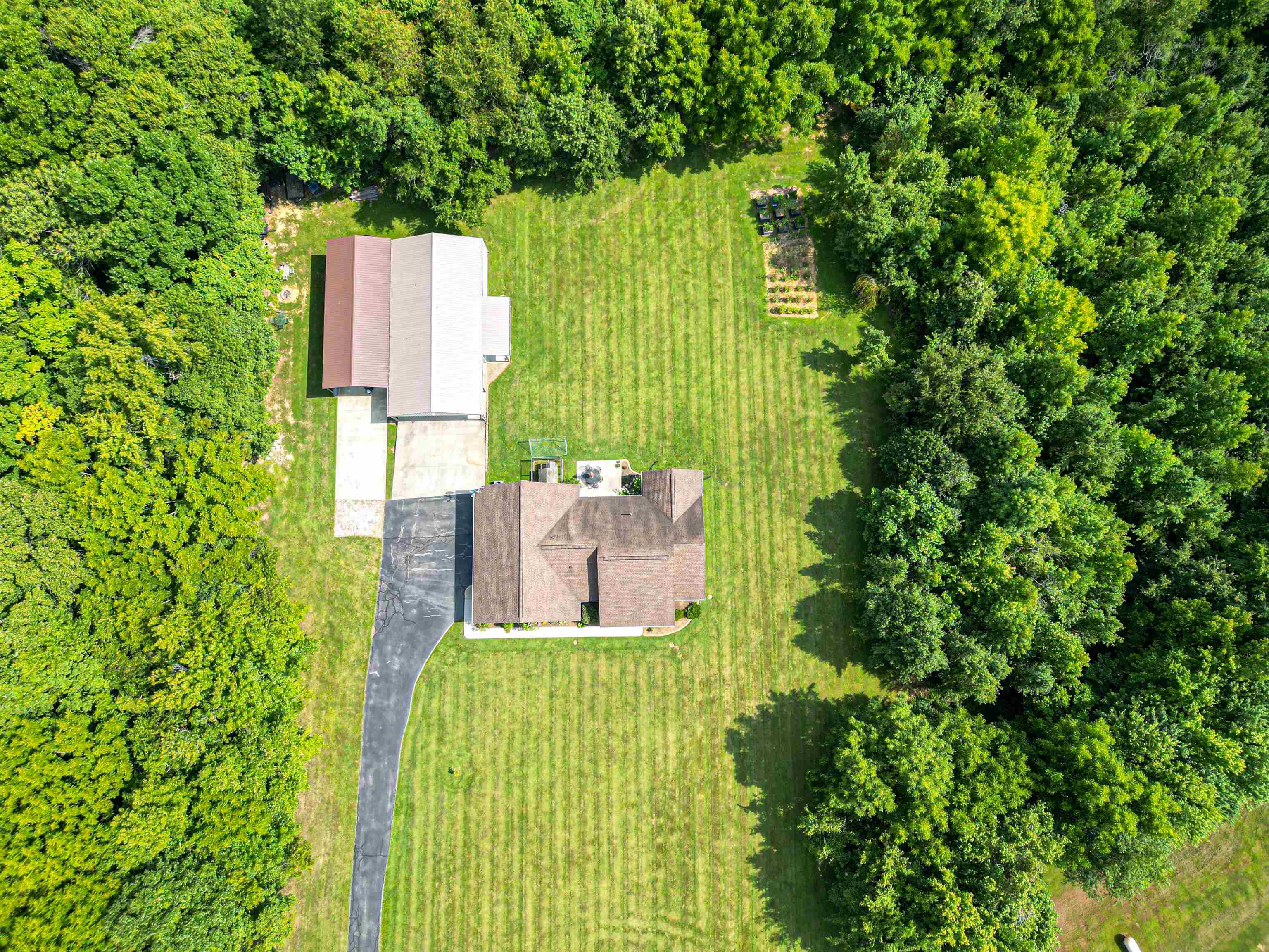 6471 Hwy 144, Owensboro, Kentucky 42303, 3 Bedrooms Bedrooms, ,3 BathroomsBathrooms,Single Family Residence,For Sale,Hwy 144,90368