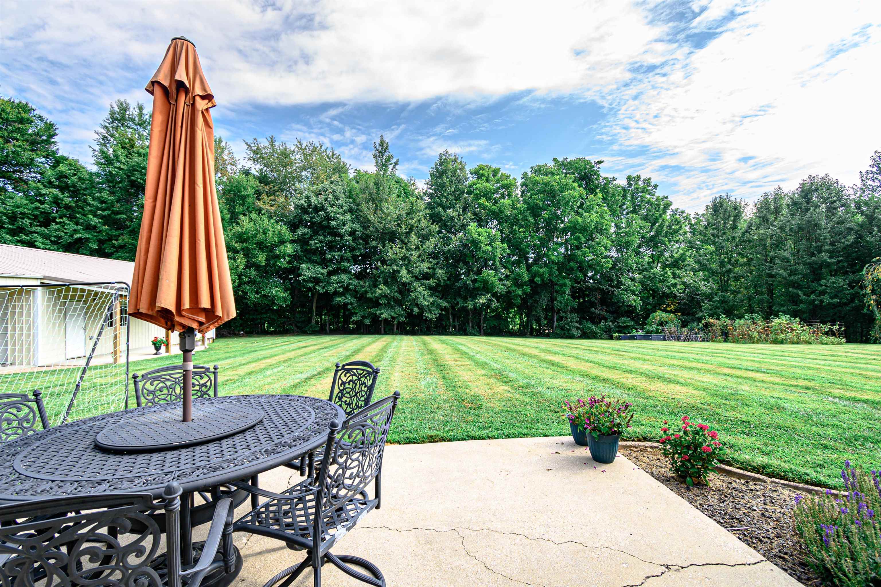 6471 Hwy 144, Owensboro, Kentucky 42303, 3 Bedrooms Bedrooms, ,3 BathroomsBathrooms,Single Family Residence,For Sale,Hwy 144,90368