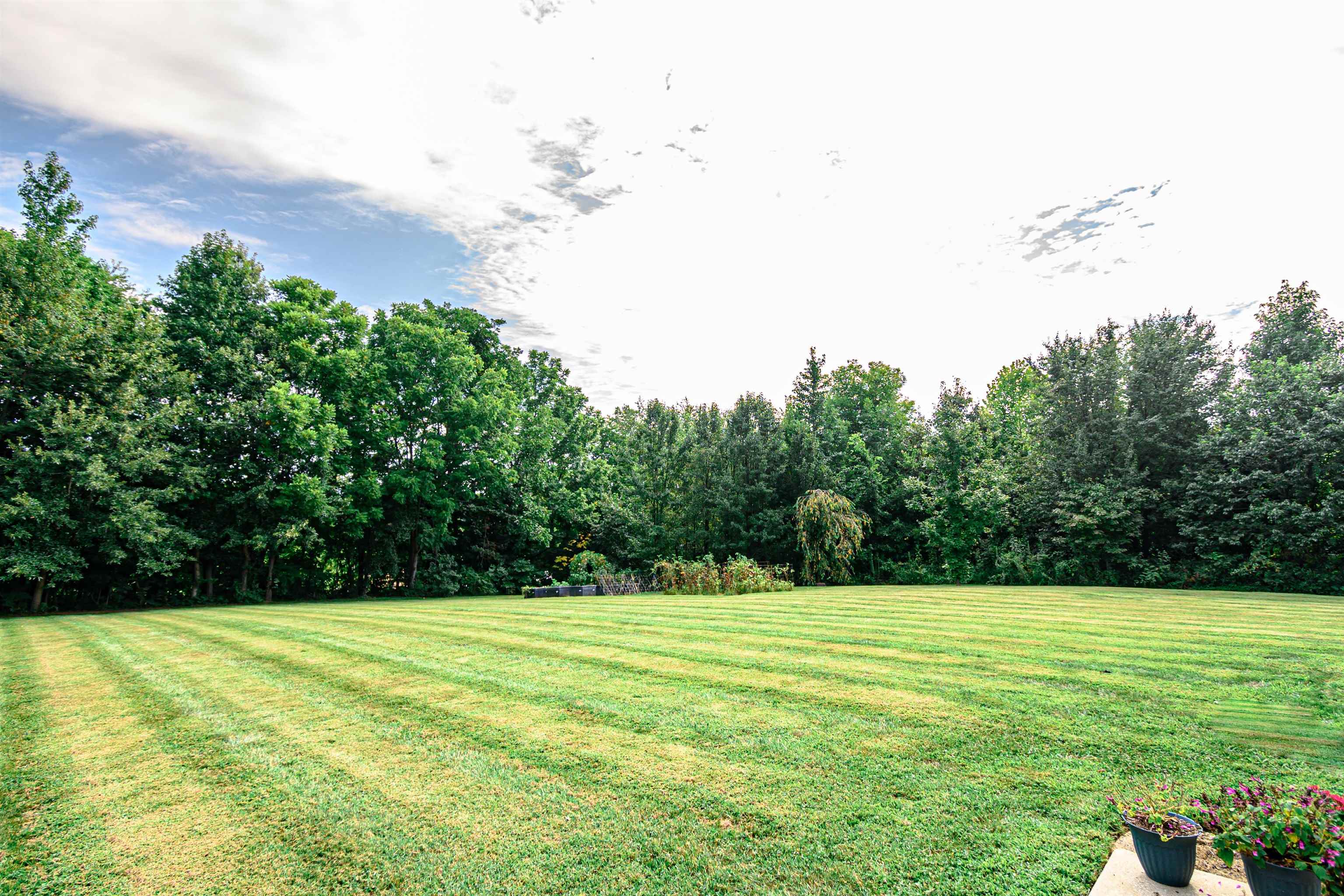 6471 Hwy 144, Owensboro, Kentucky 42303, 3 Bedrooms Bedrooms, ,3 BathroomsBathrooms,Single Family Residence,For Sale,Hwy 144,90368