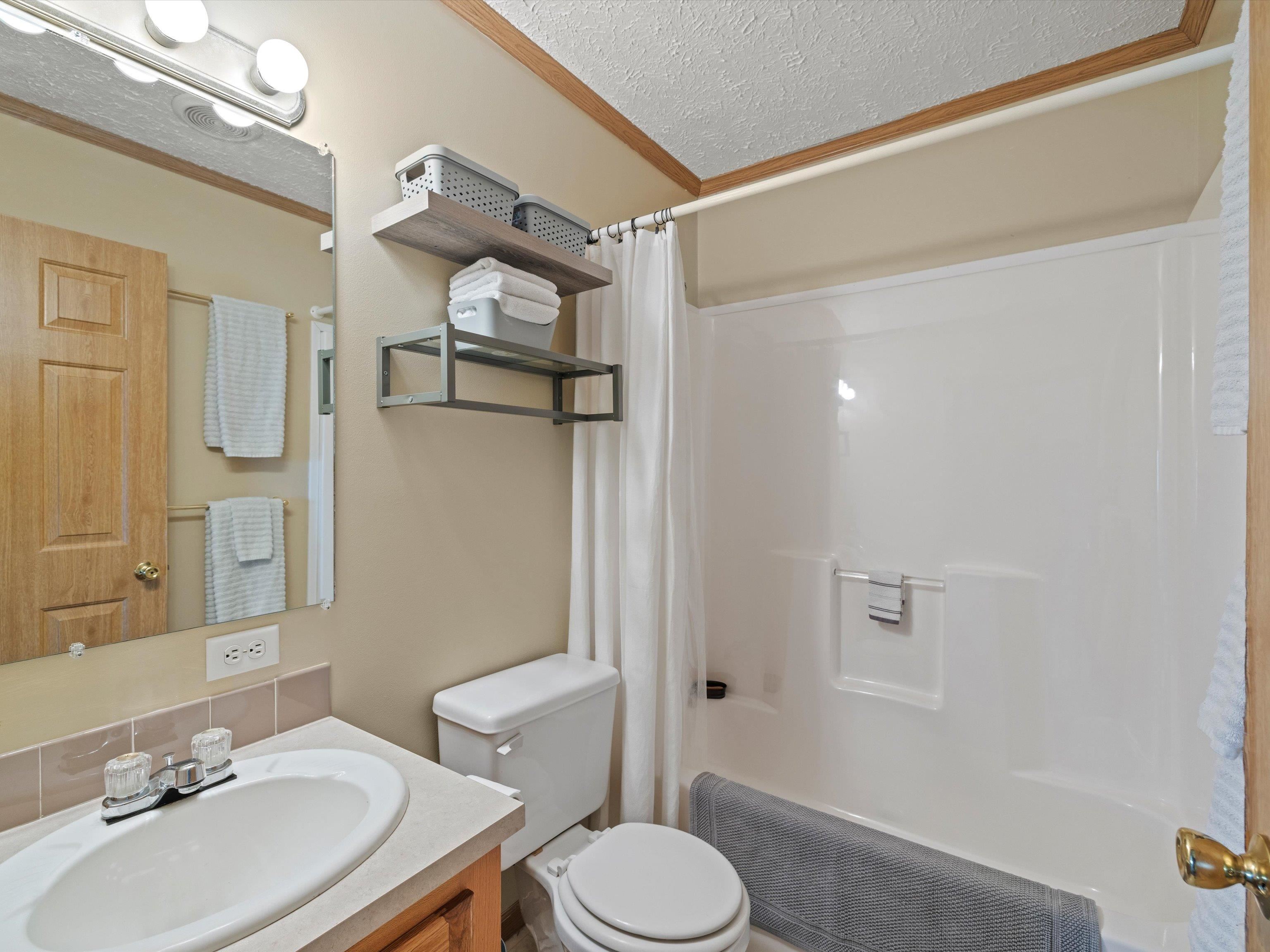 8592 Thomason Rd, Robards, Kentucky 42452, 3 Bedrooms Bedrooms, ,2 BathroomsBathrooms,Single Family Residence,For Sale,Thomason Rd,90374