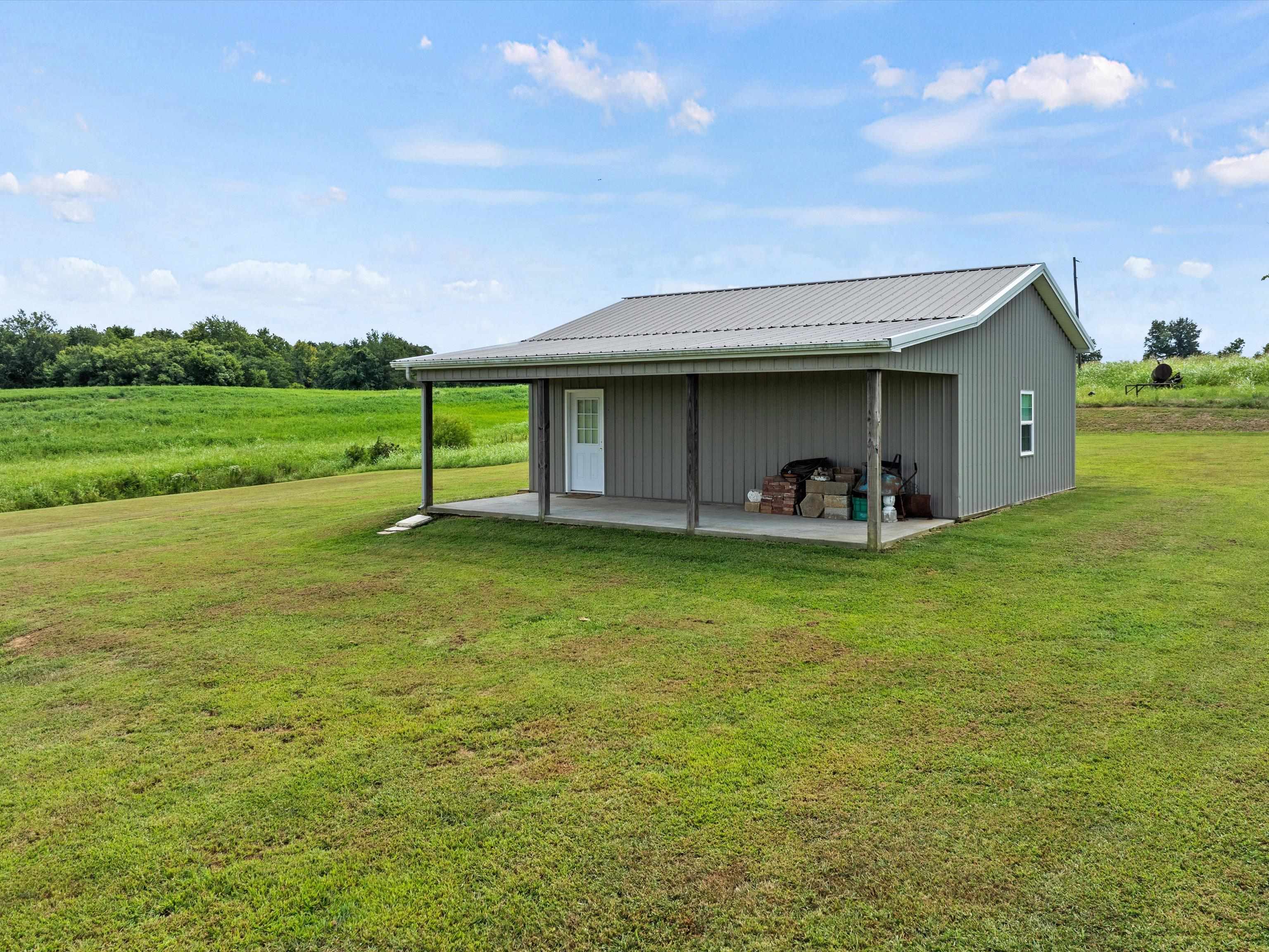 8592 Thomason Rd, Robards, Kentucky 42452, 3 Bedrooms Bedrooms, ,2 BathroomsBathrooms,Single Family Residence,For Sale,Thomason Rd,90374