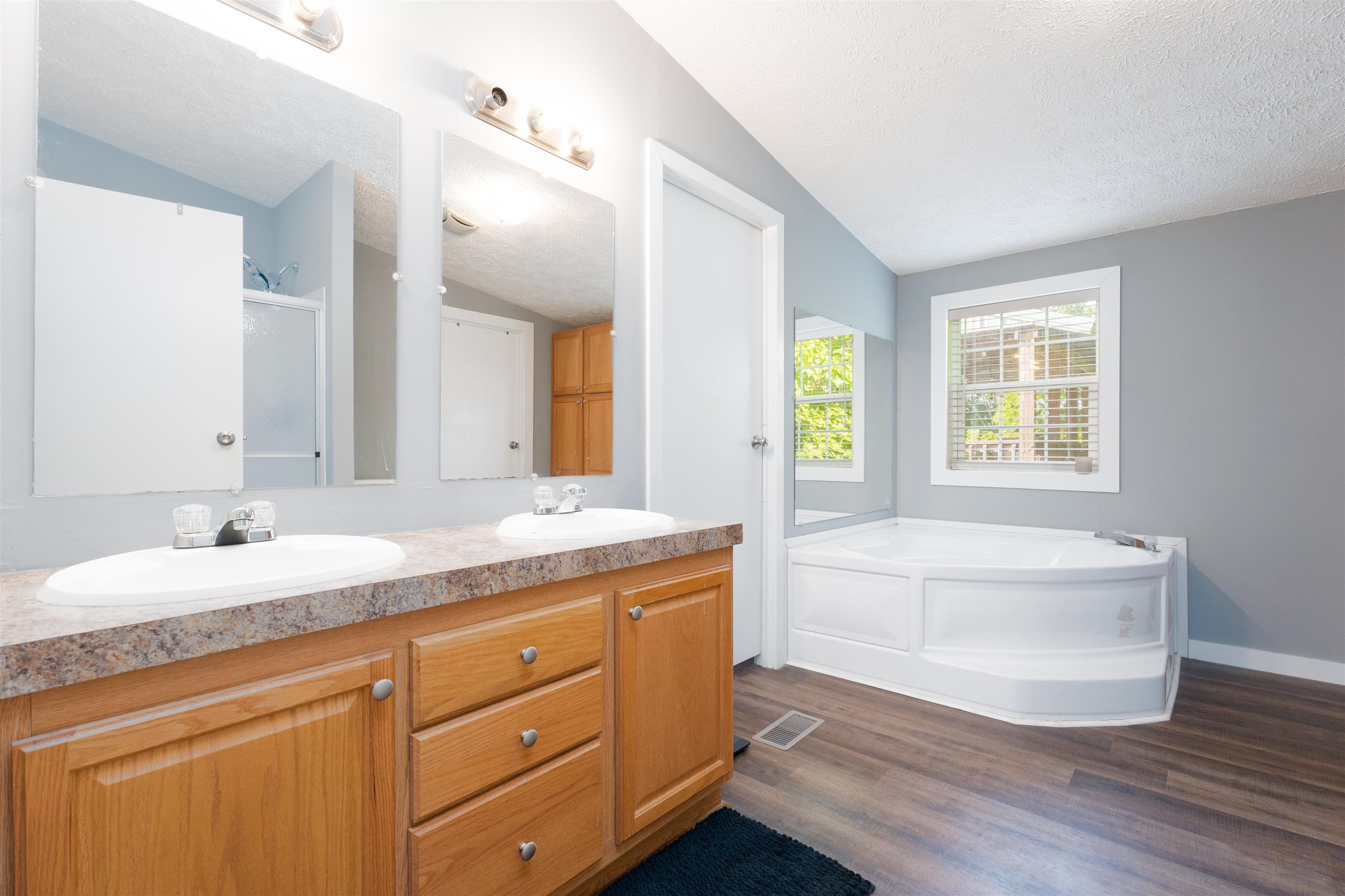 8735 Sawmill Rd., Philpot, Kentucky 42366, 3 Bedrooms Bedrooms, ,2 BathroomsBathrooms,Manufactured Home,For Sale,Sawmill Rd.,90375