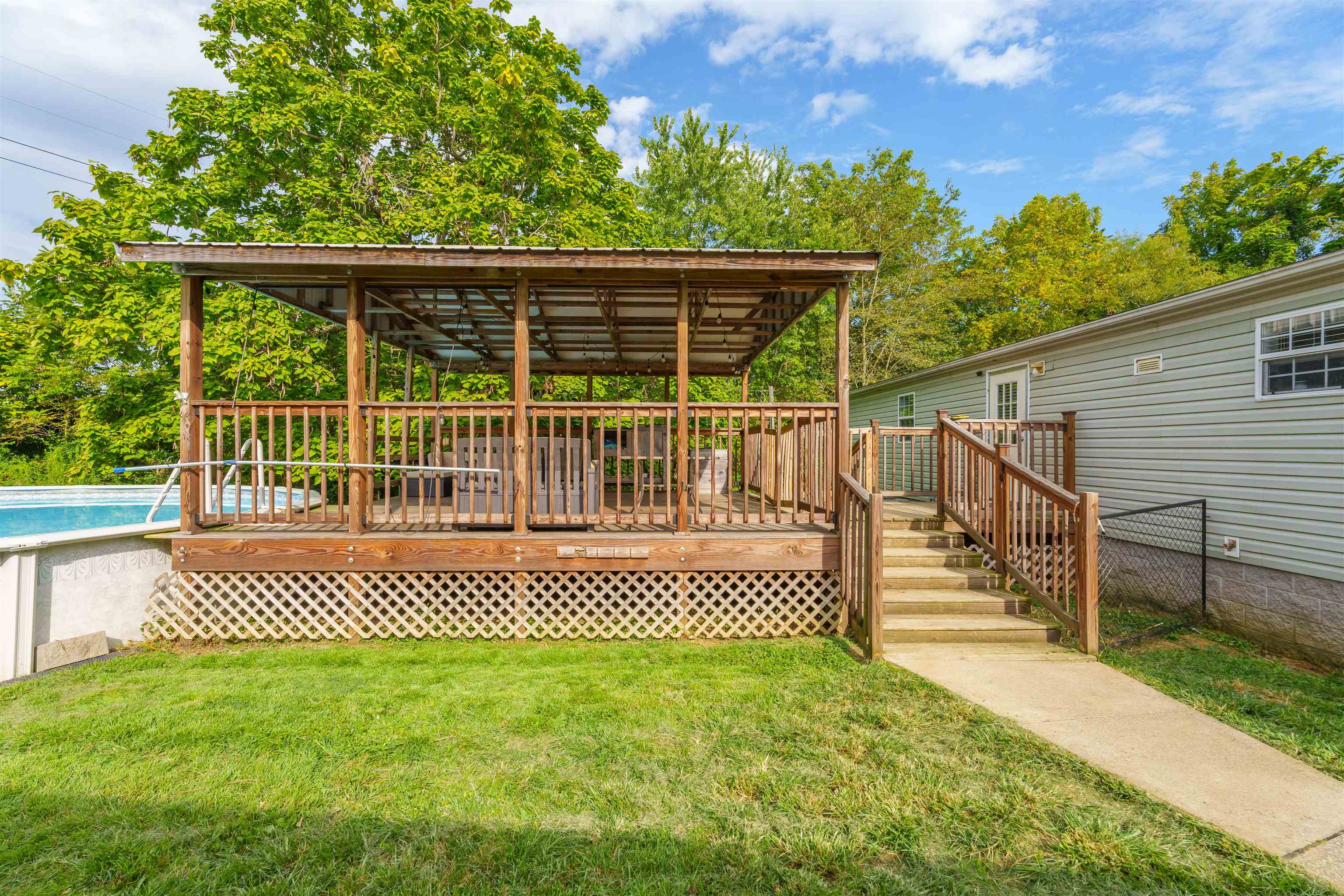 8735 Sawmill Rd., Philpot, Kentucky 42366, 3 Bedrooms Bedrooms, ,2 BathroomsBathrooms,Manufactured Home,For Sale,Sawmill Rd.,90375
