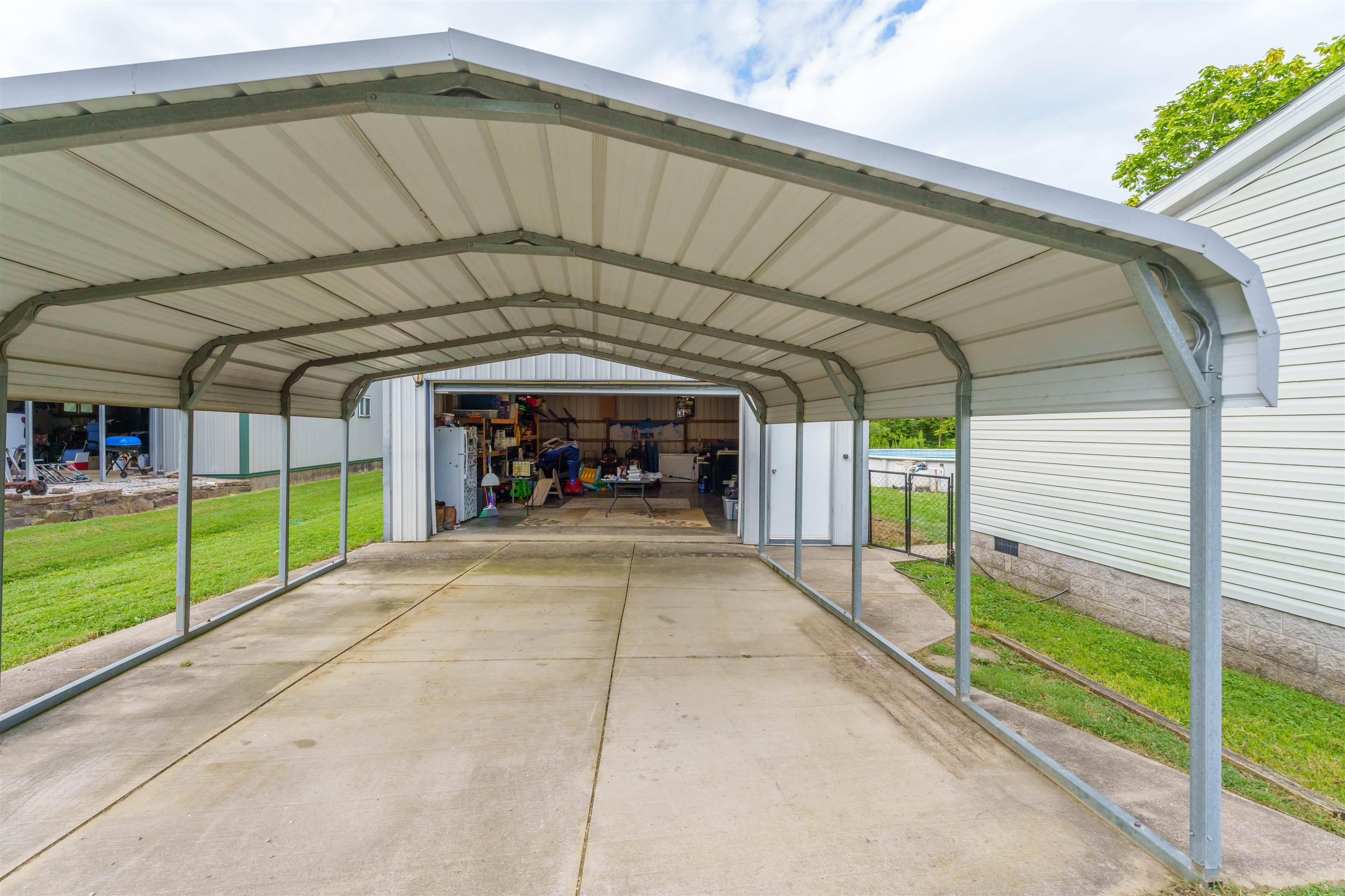 8735 Sawmill Rd., Philpot, Kentucky 42366, 3 Bedrooms Bedrooms, ,2 BathroomsBathrooms,Manufactured Home,For Sale,Sawmill Rd.,90375