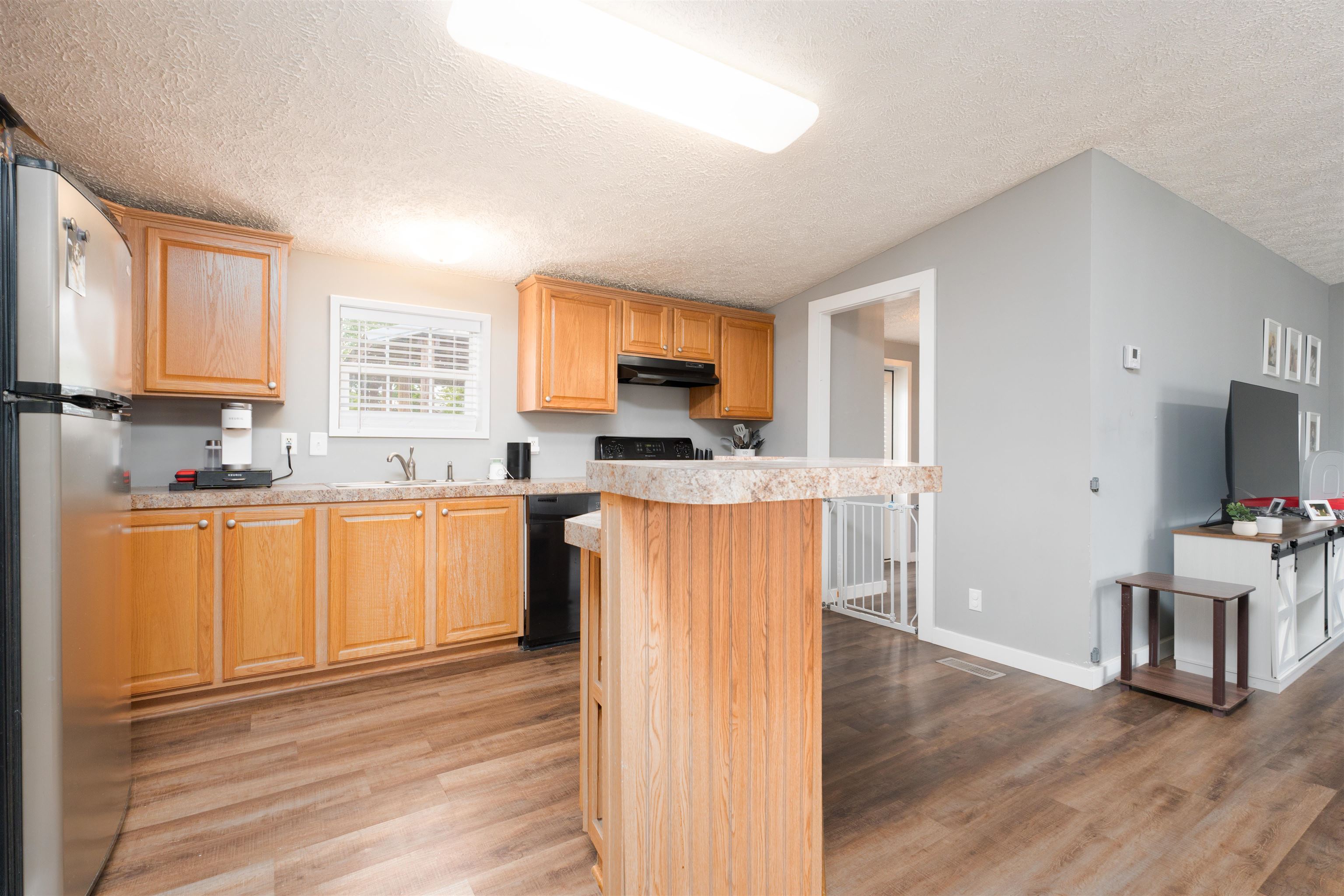 8735 Sawmill Rd., Philpot, Kentucky 42366, 3 Bedrooms Bedrooms, ,2 BathroomsBathrooms,Manufactured Home,For Sale,Sawmill Rd.,90375