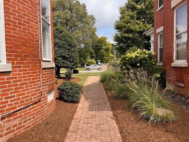 1542 Frederica Street, Owensboro, Kentucky 42301, ,Office,For Sale,Frederica Street,90378