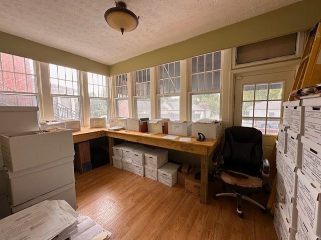 1542 Frederica Street, Owensboro, Kentucky 42301, ,Office,For Sale,Frederica Street,90378