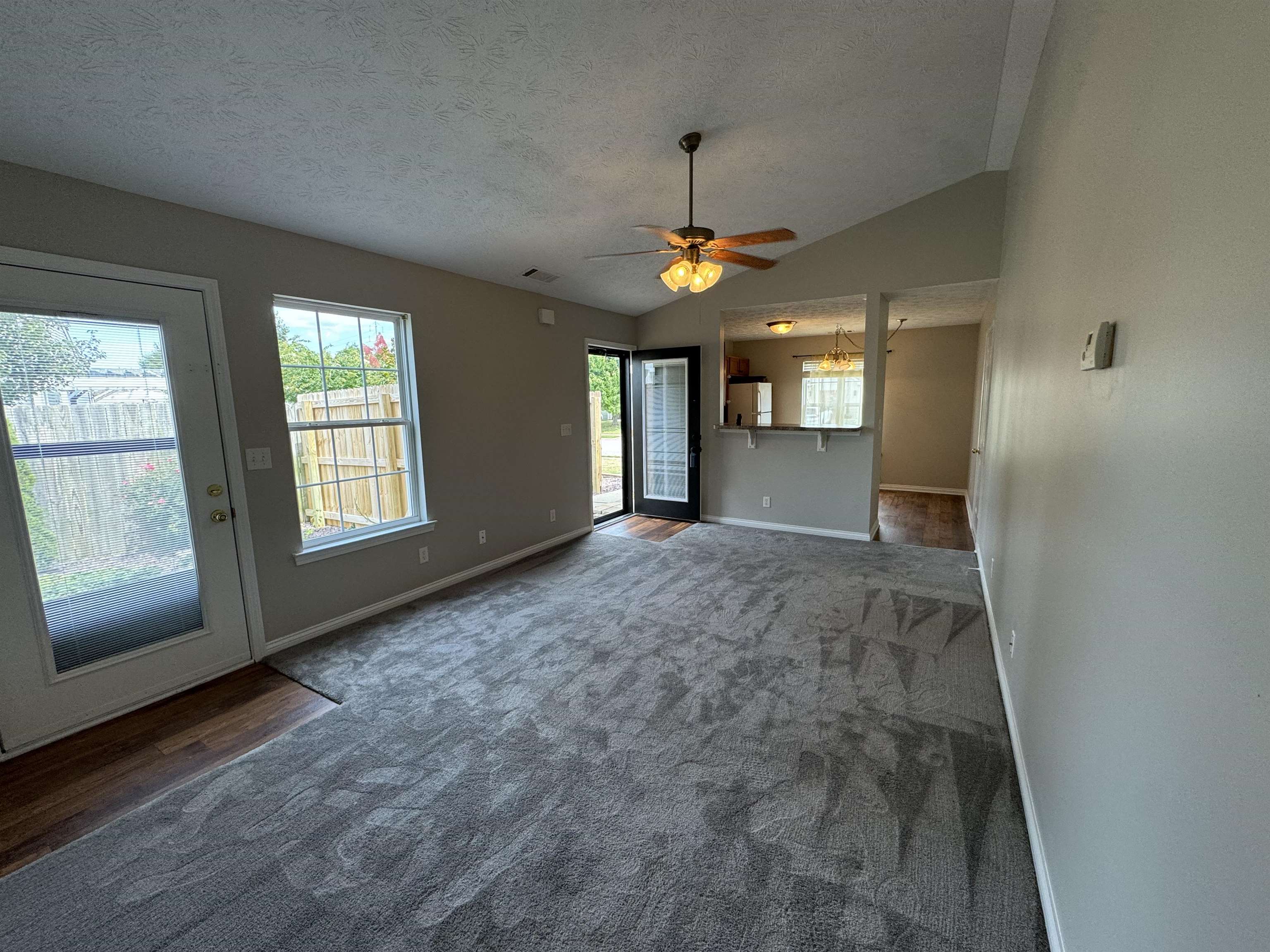 1912 Village Run, Owensboro, Kentucky 42303, 2 Bedrooms Bedrooms, ,2 BathroomsBathrooms,Single Family Residence,For Sale,Village Run,90383