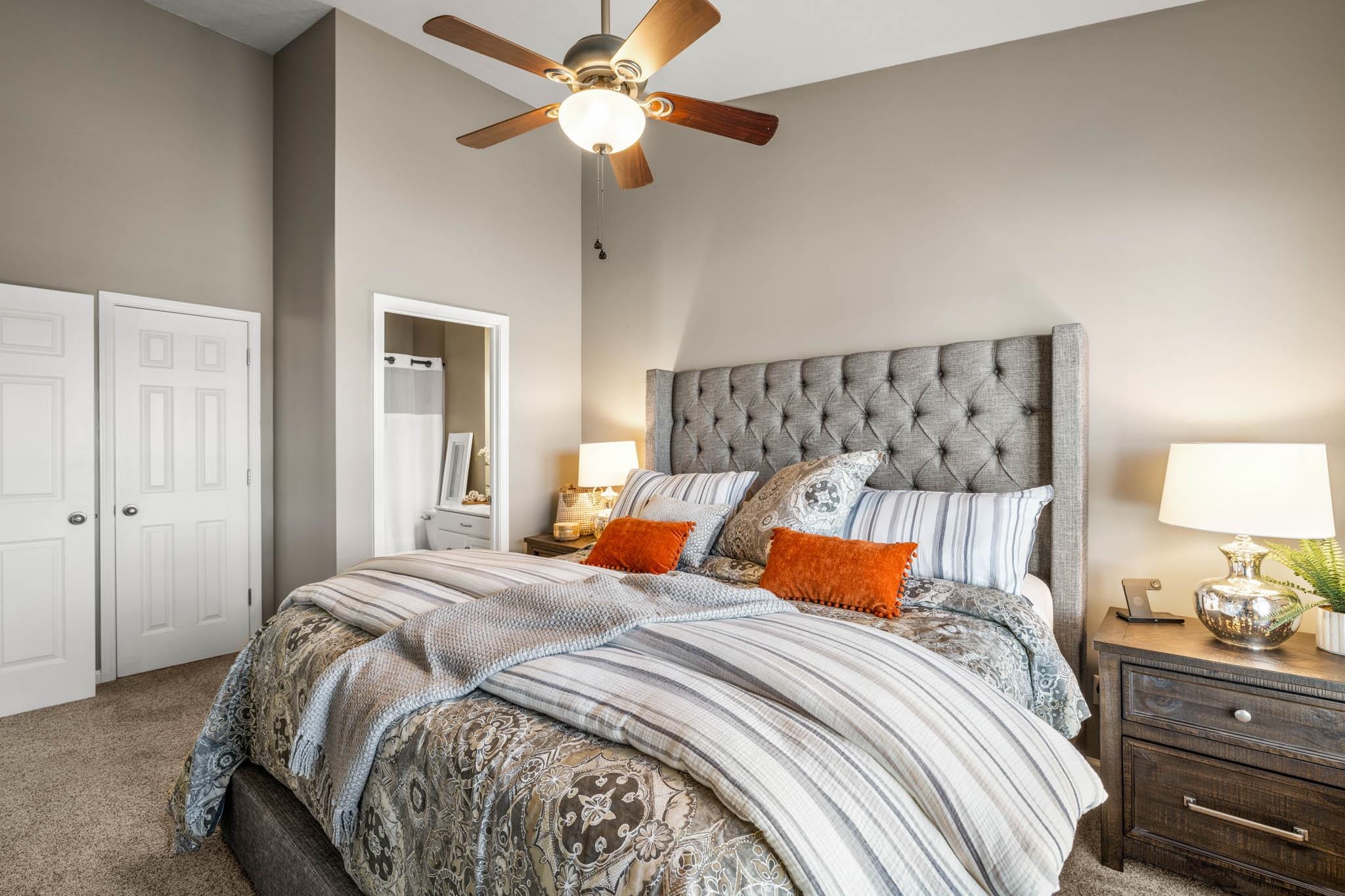 941 1st St, Owensboro, Kentucky 42301-0000, 2 Bedrooms Bedrooms, ,2 BathroomsBathrooms,Condominium,For Sale,1st St,90385
