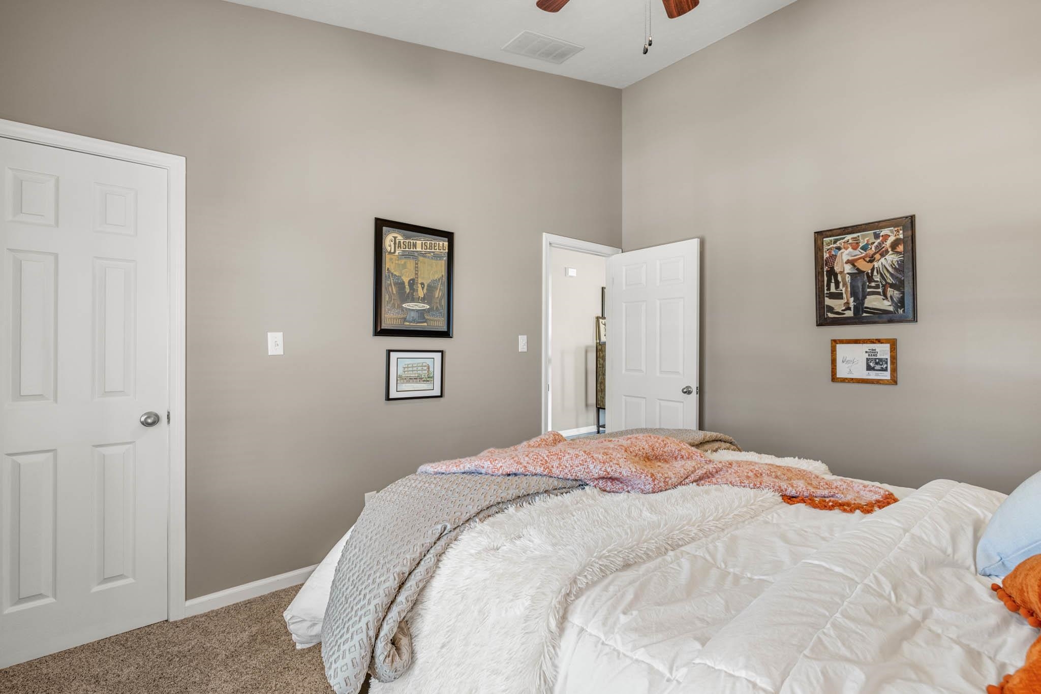 941 1st St, Owensboro, Kentucky 42301-0000, 2 Bedrooms Bedrooms, ,2 BathroomsBathrooms,Condominium,For Sale,1st St,90385