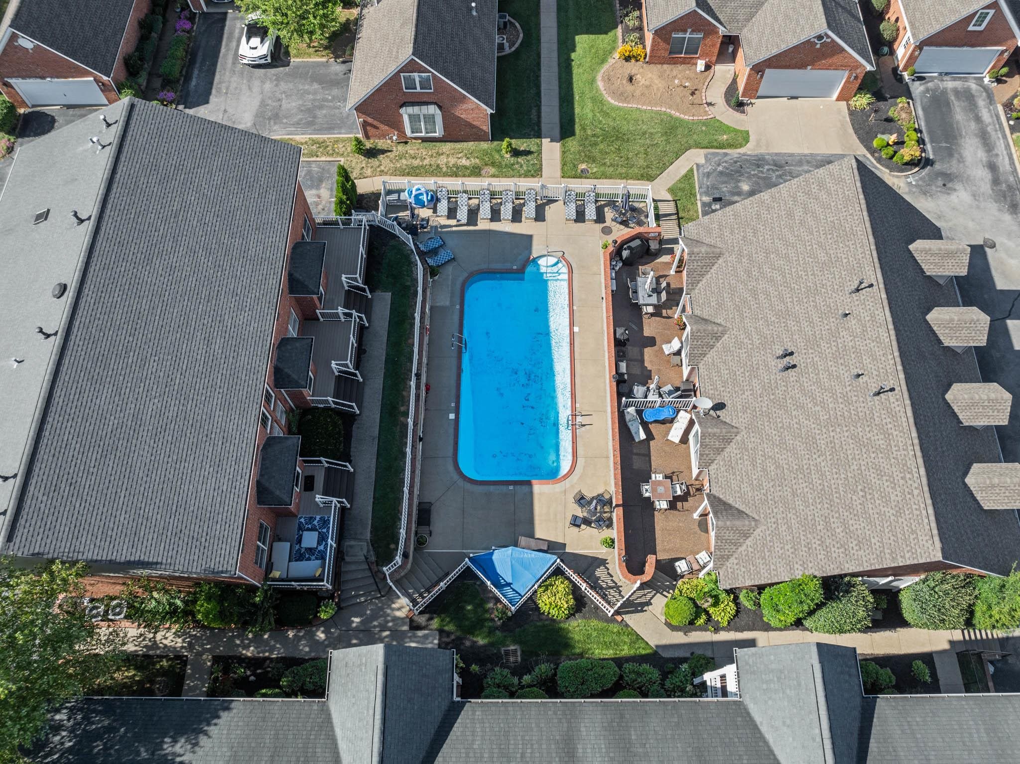 941 1st St, Owensboro, Kentucky 42301-0000, 2 Bedrooms Bedrooms, ,2 BathroomsBathrooms,Condominium,For Sale,1st St,90385